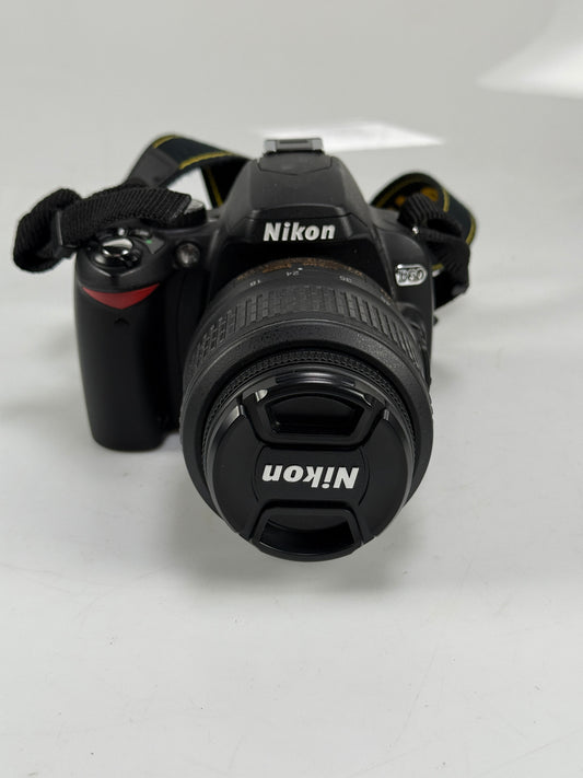 Nikon D60 10.2MP Digital SLR Camera - Kit with 18-55mm f3.5-5.6 VR Lens
