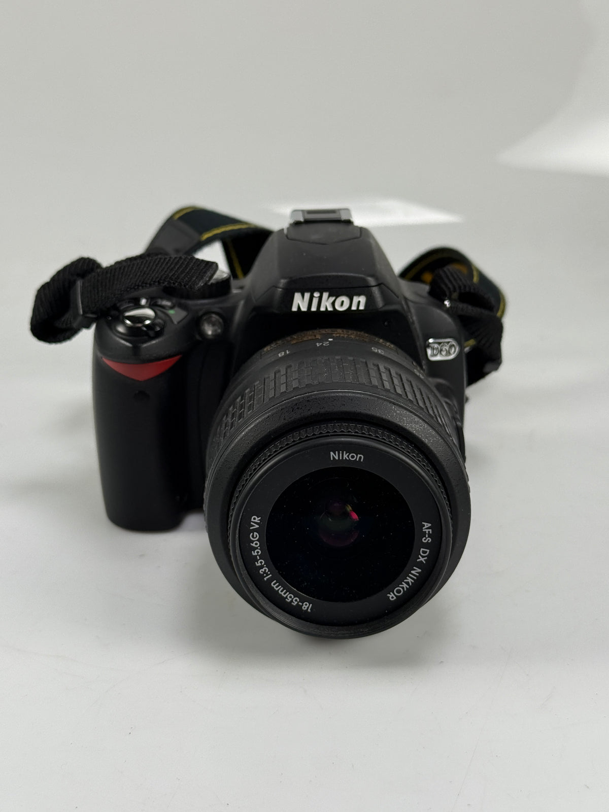 Nikon D60 10.2MP Digital SLR Camera - Kit with 18-55mm f3.5-5.6 VR Lens