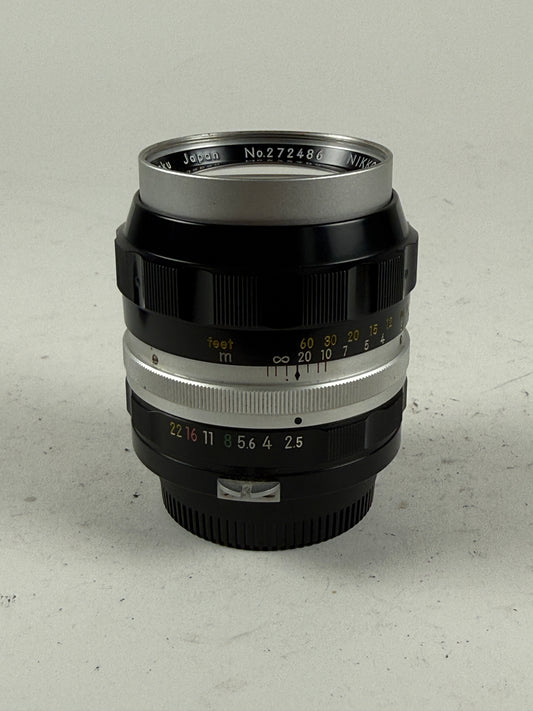 Nikon Nikkor P 105mm f2.5 Non Ai Prime Manual Focus Portrait Lens w/ hood