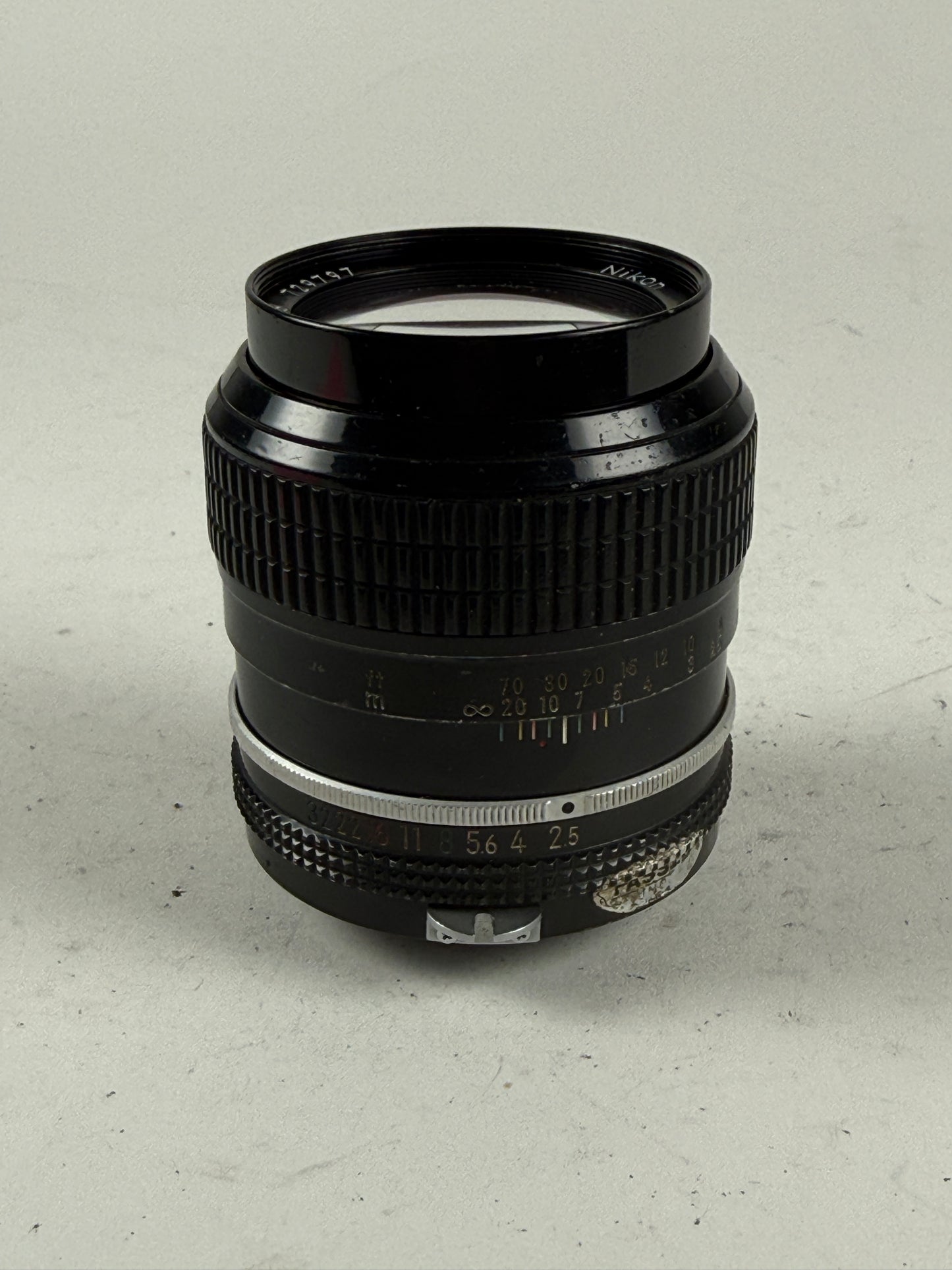 Nikon Nikkor 105mm f2.5 Non Ai Prime Manual Focus Portrait Lens