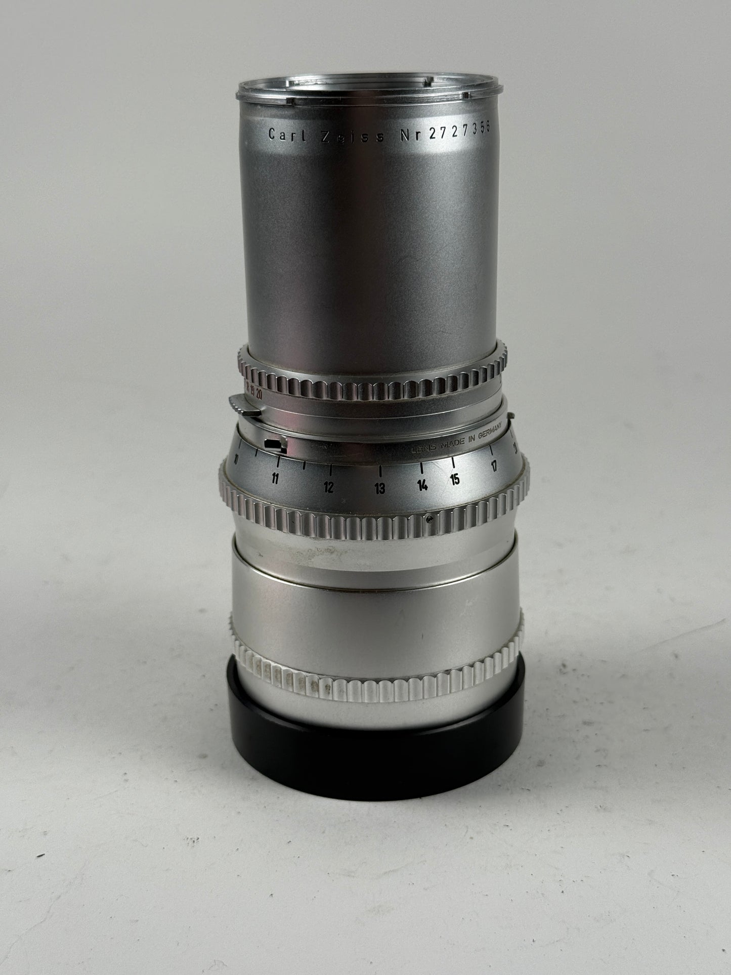 Hasselblad 250mm f5.6 Sonnar C Silver lens