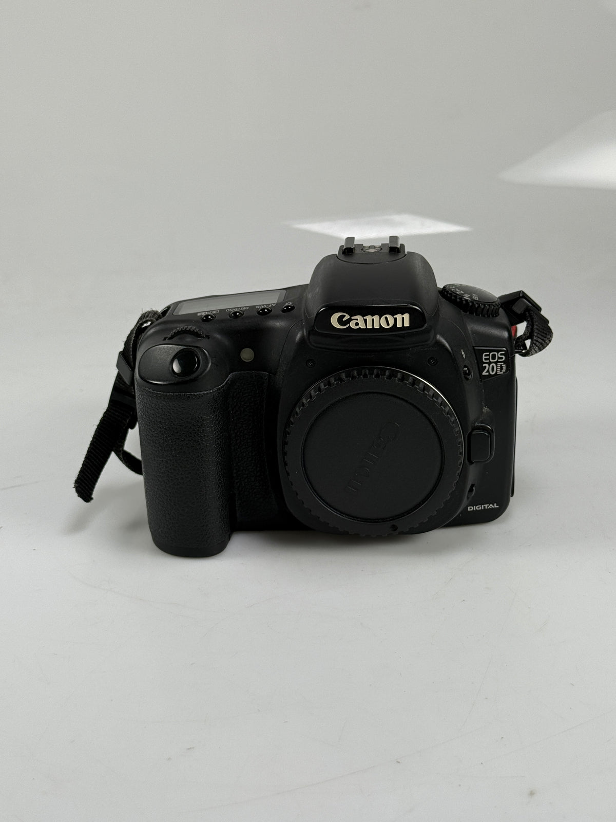 Canon 20D Digital SLR Camera Body with 18-55mm lens kit
