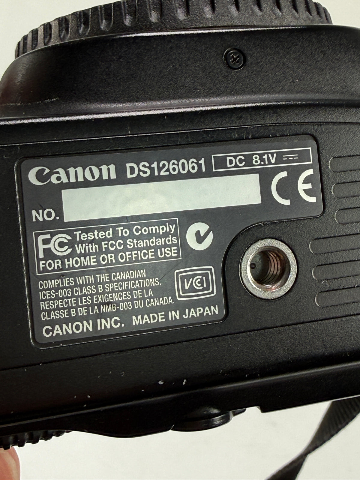 Canon 20D Digital SLR Camera Body with 18-55mm lens kit