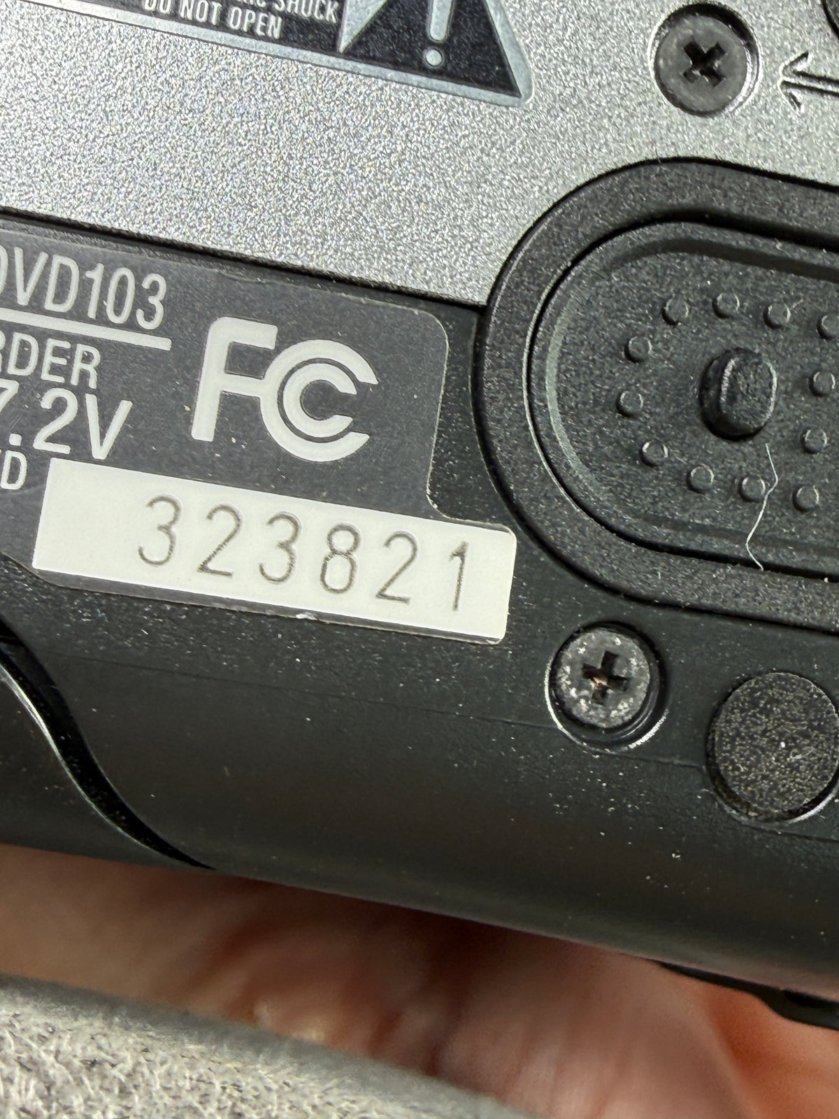 Sony Handycam DCR-DVD103 Camcorder Video Camera Recording