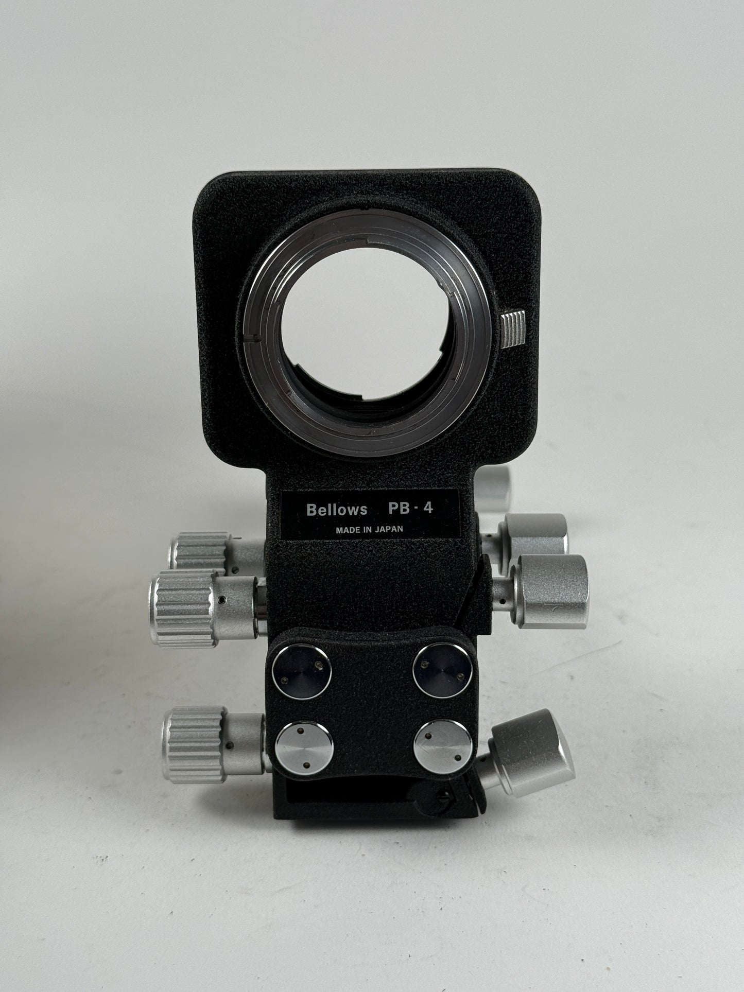 NIKON PB-4 in box Bellows Focusing attachment w/ swing shift adjustment