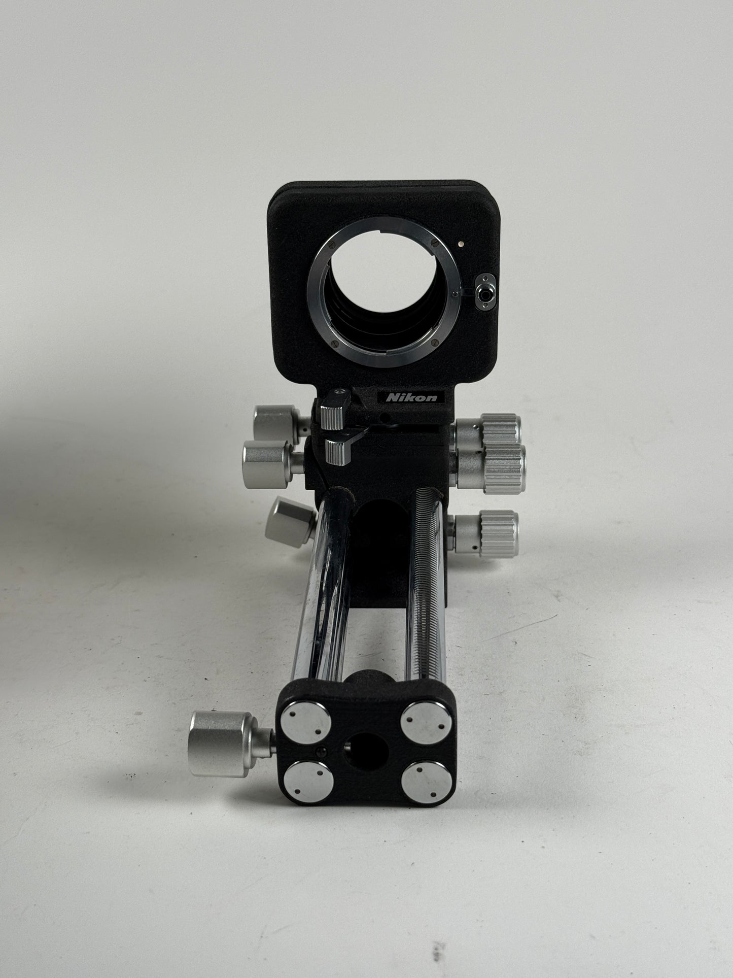 NIKON PB-4 in box Bellows Focusing attachment w/ swing shift adjustment