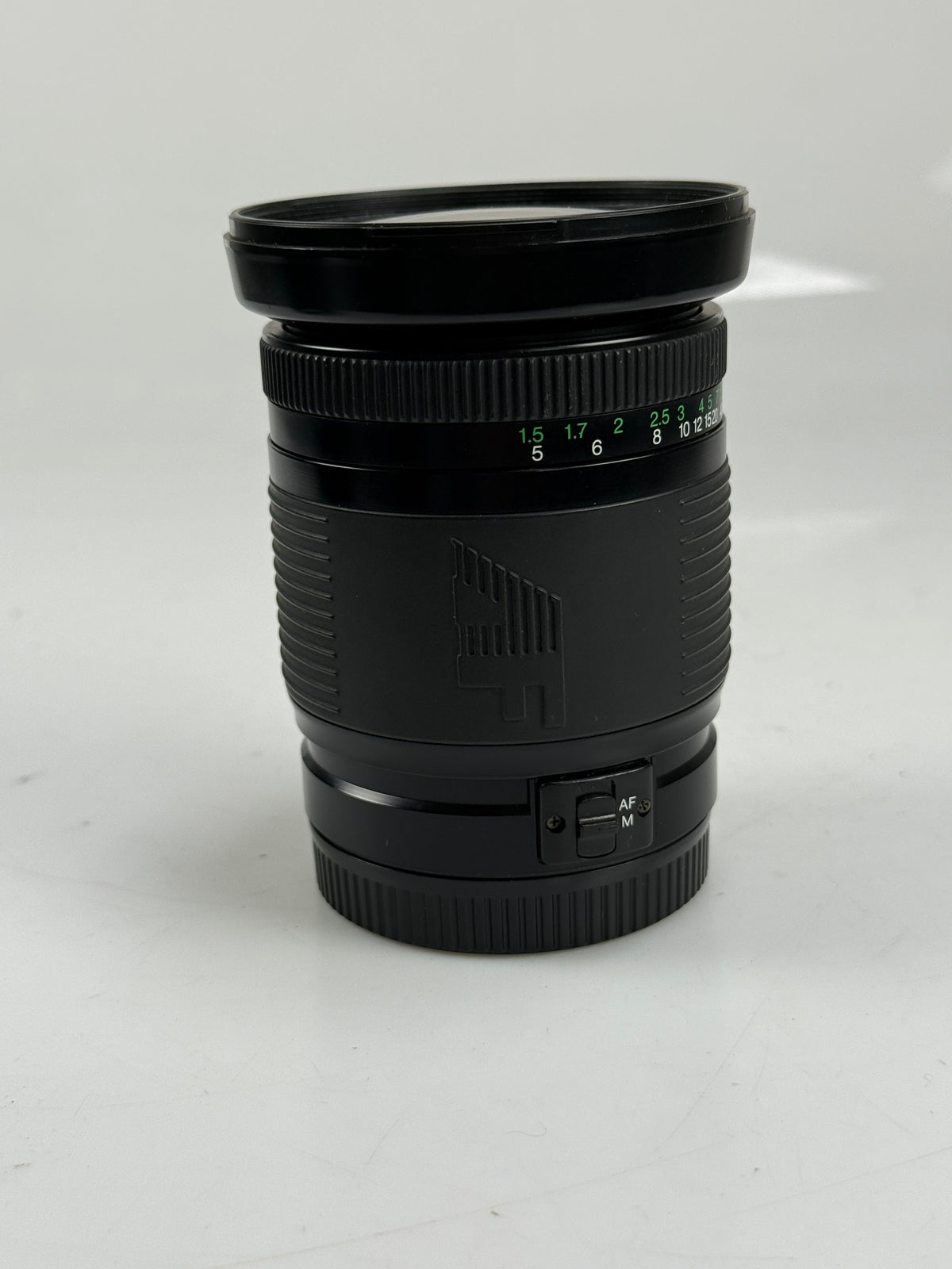 Vivitar Series 1 28-105mm f2.8-3.8 MC Auto Focus Zoom lens Canon EF