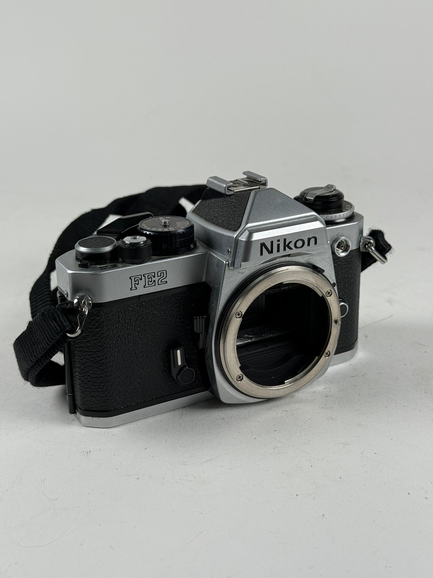 Nikon FE2 chrome silver 35mm SLR Film Camera Body