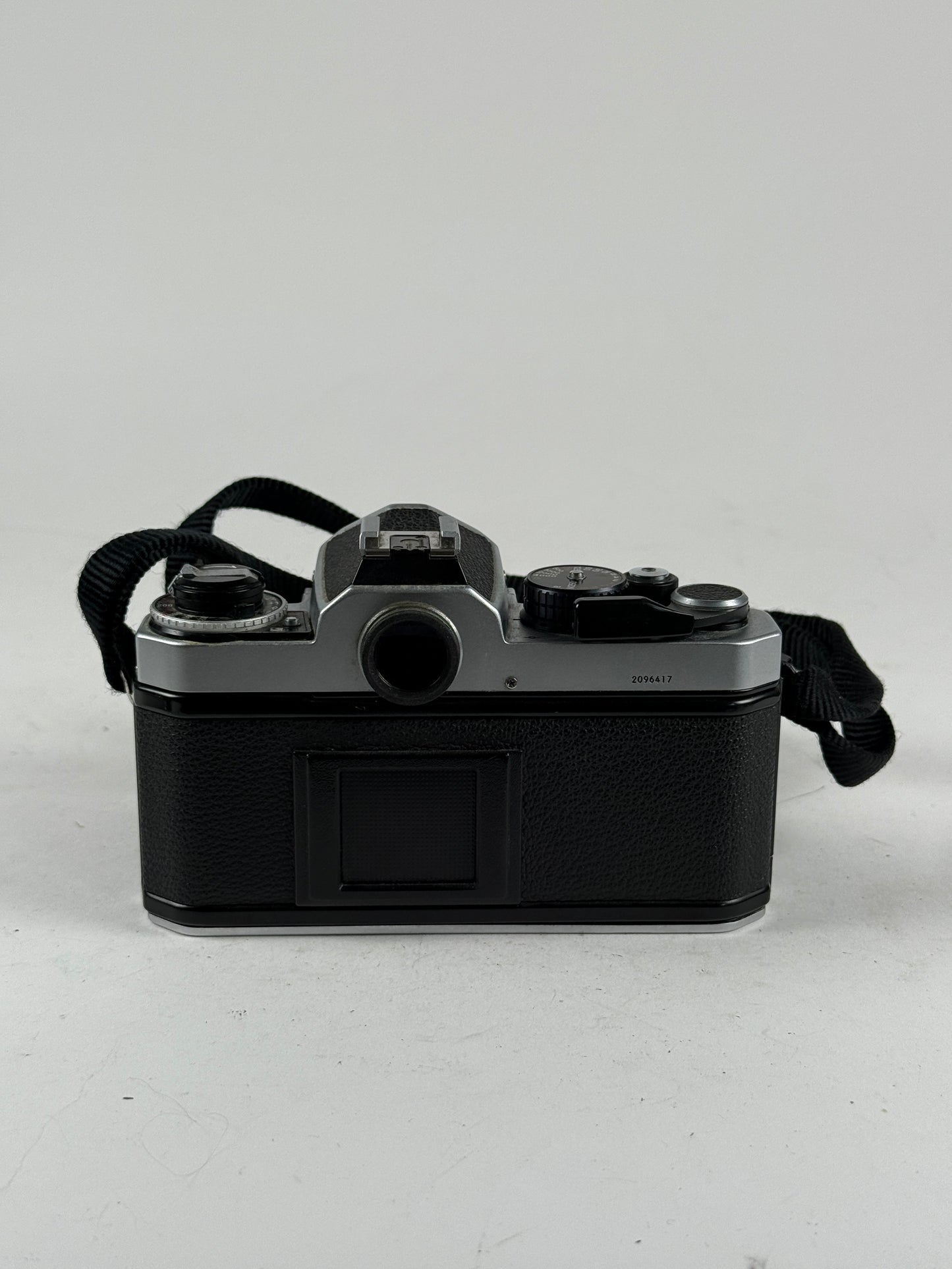 Nikon FE2 chrome silver 35mm SLR Film Camera Body