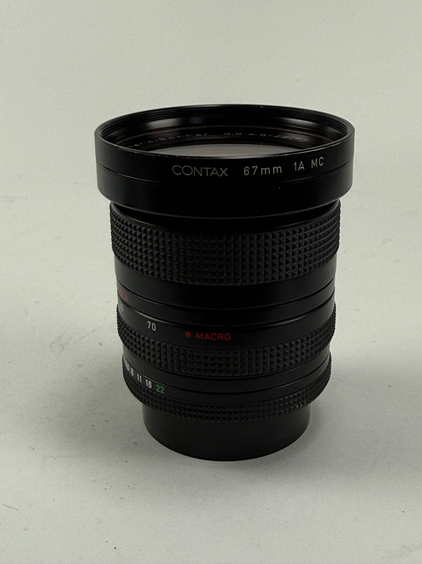 Contax Carl Zeiss Vario-Sonnar T* 28-70mm f3.5-4.5 Zoom Lens Japan