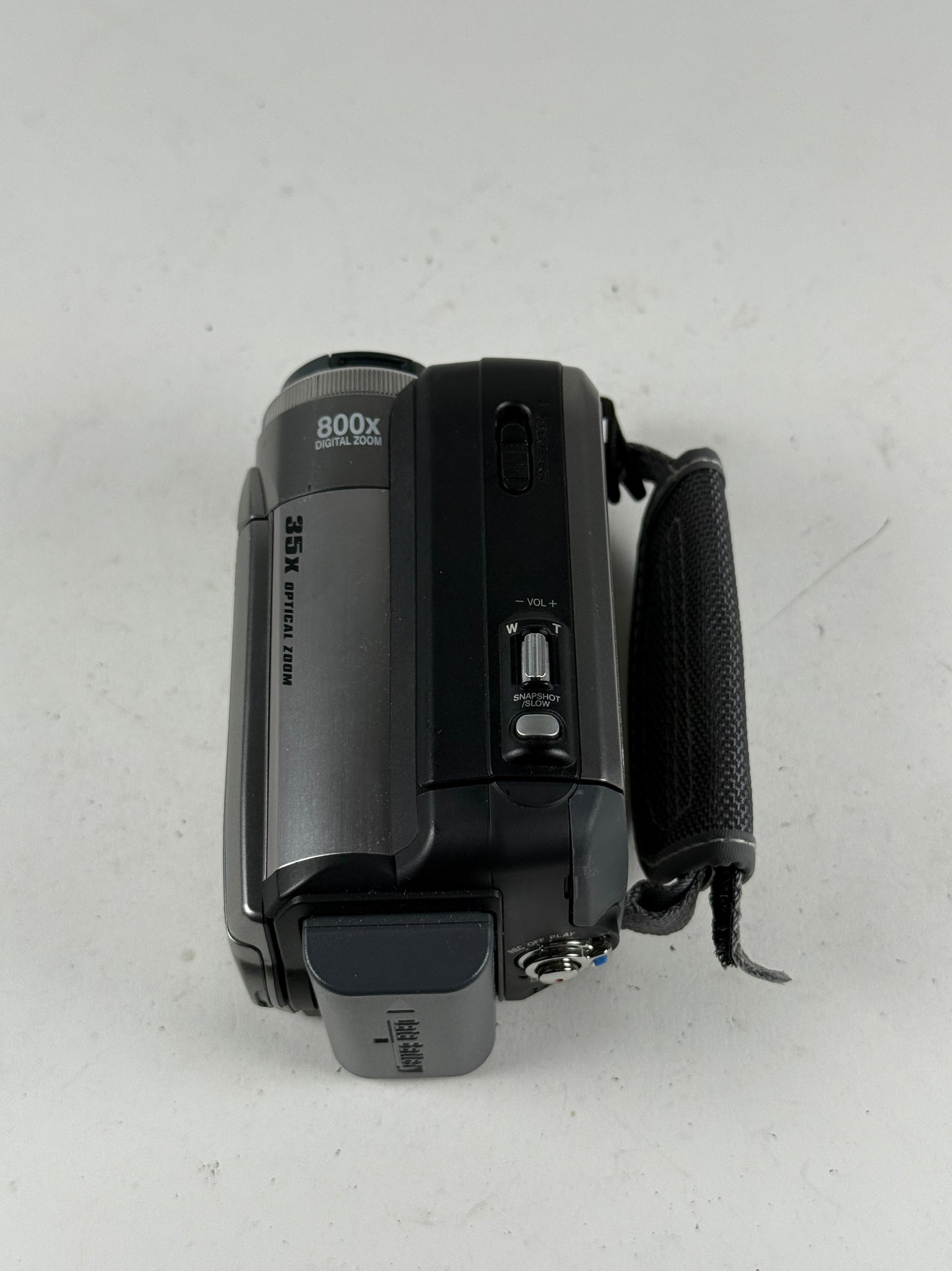 JVC GR-D870U MiniDV Digital Camcorder