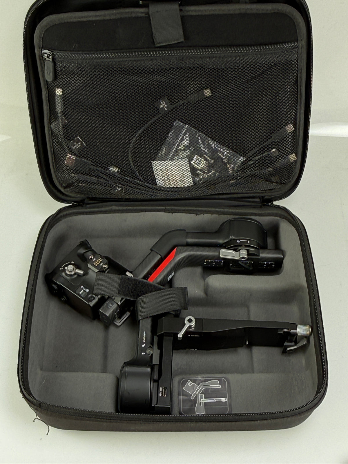DJI RONIN RS 4 Pro Camera Gimbal Handheld Stabilizer