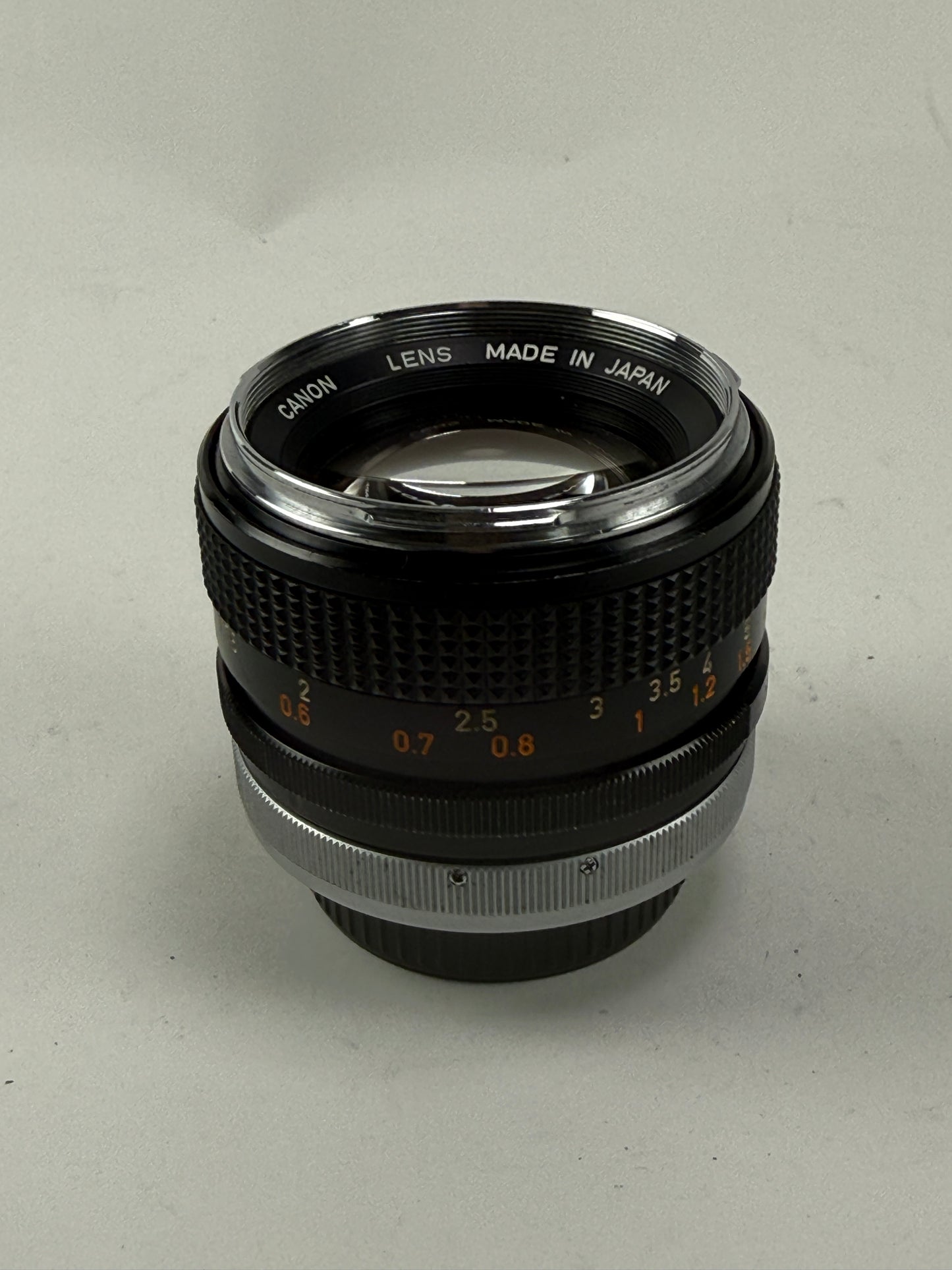 Canon FD 50mm f1.4 MF prime Lens Chrome Nose
