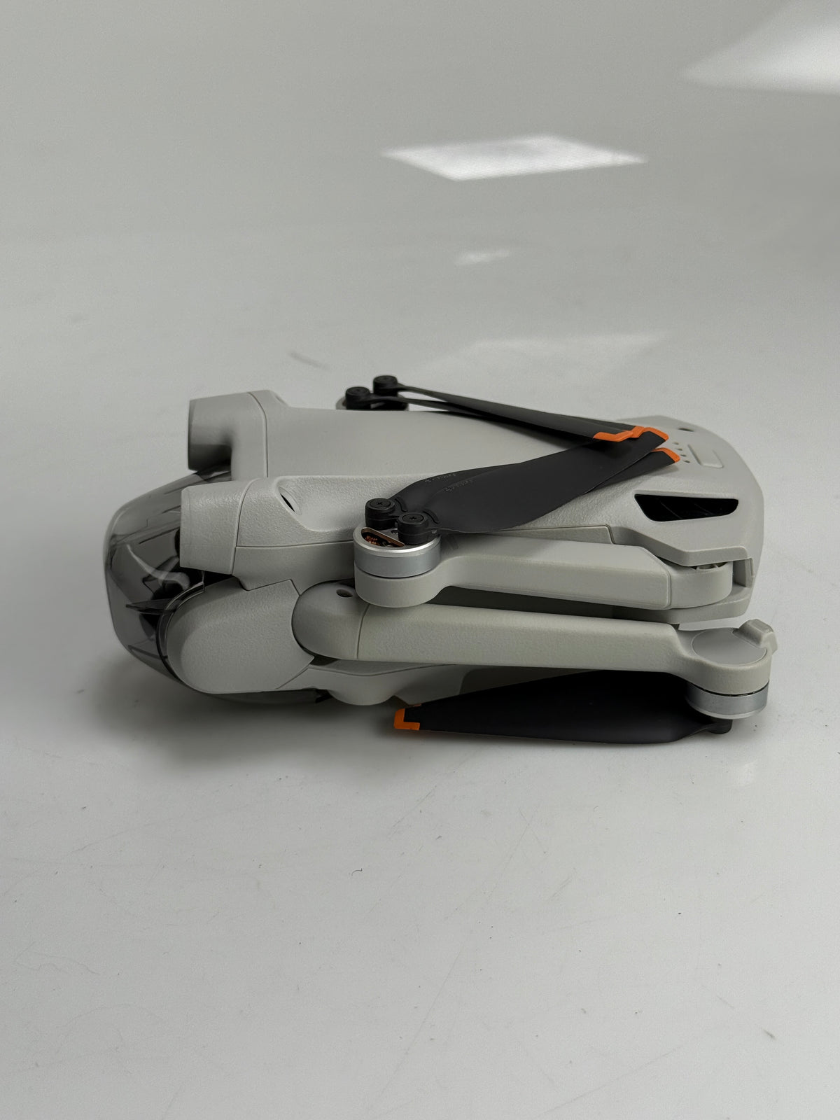 DJI Mini 3 Pro Drone Quadcopter w/ 3x Battery/DJI RC