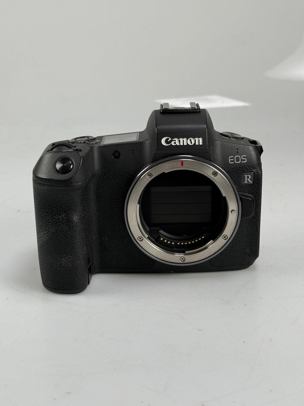 Canon EOS R 30.3MP Full Frame Mirrorless Digital Camera Body