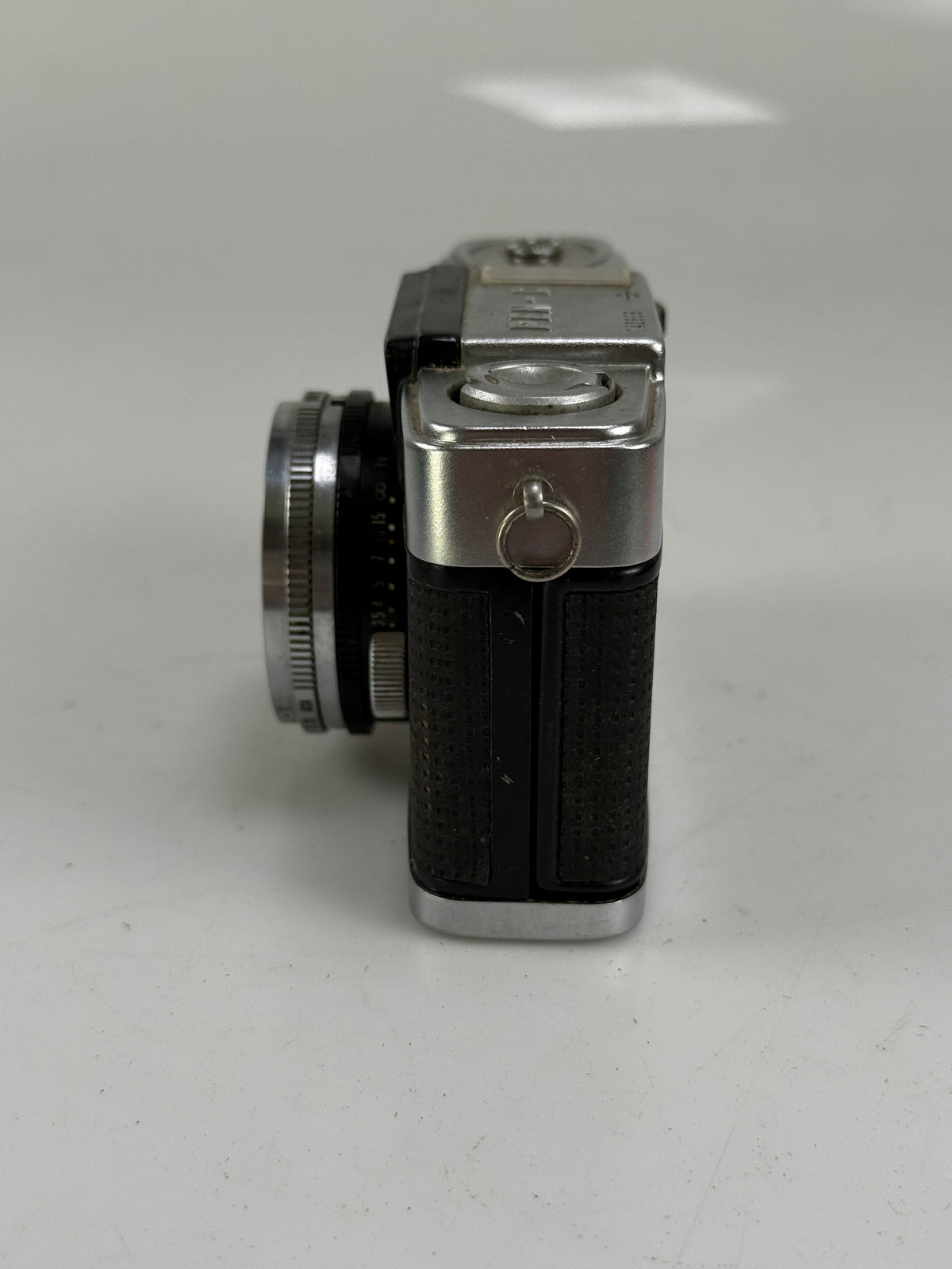 Olympus PEN-D Half Frame 35mm Film Camera F.Zuiko 32mm F1.9