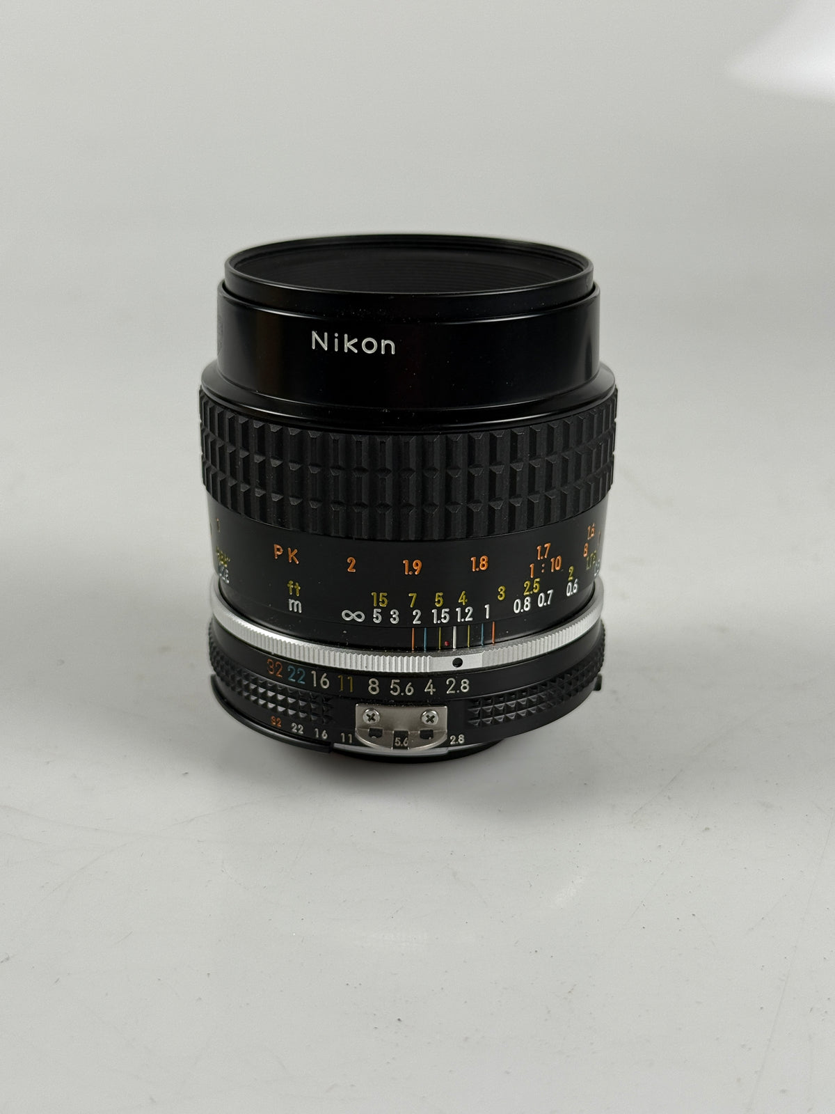 Nikon Nikkor AIS 55mm f2.8 Micro Lens