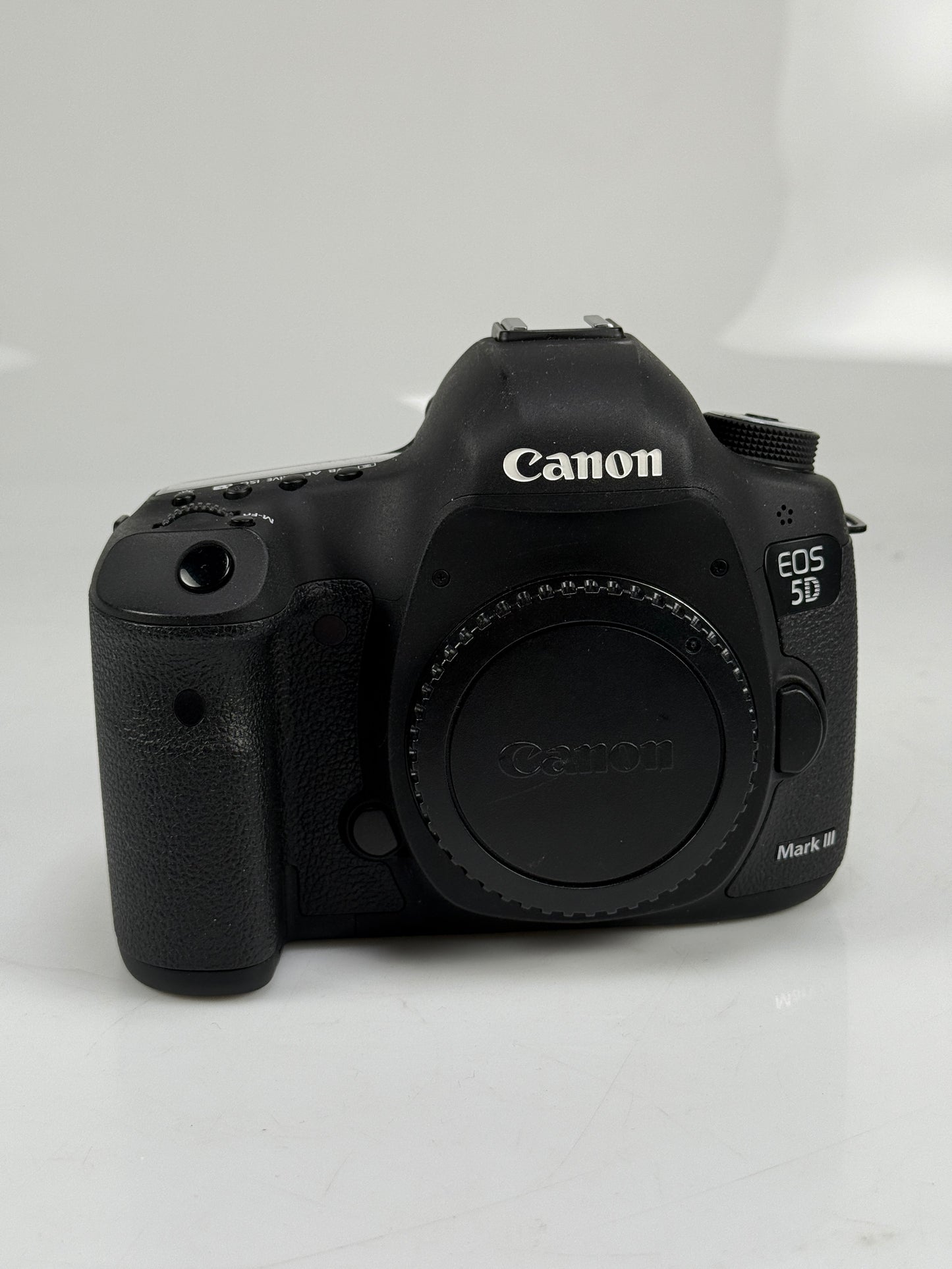 Canon 5D Mark III digital camera SLR Body full frame