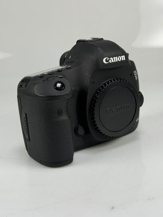 Canon 5D Mark III digital camera SLR Body full frame