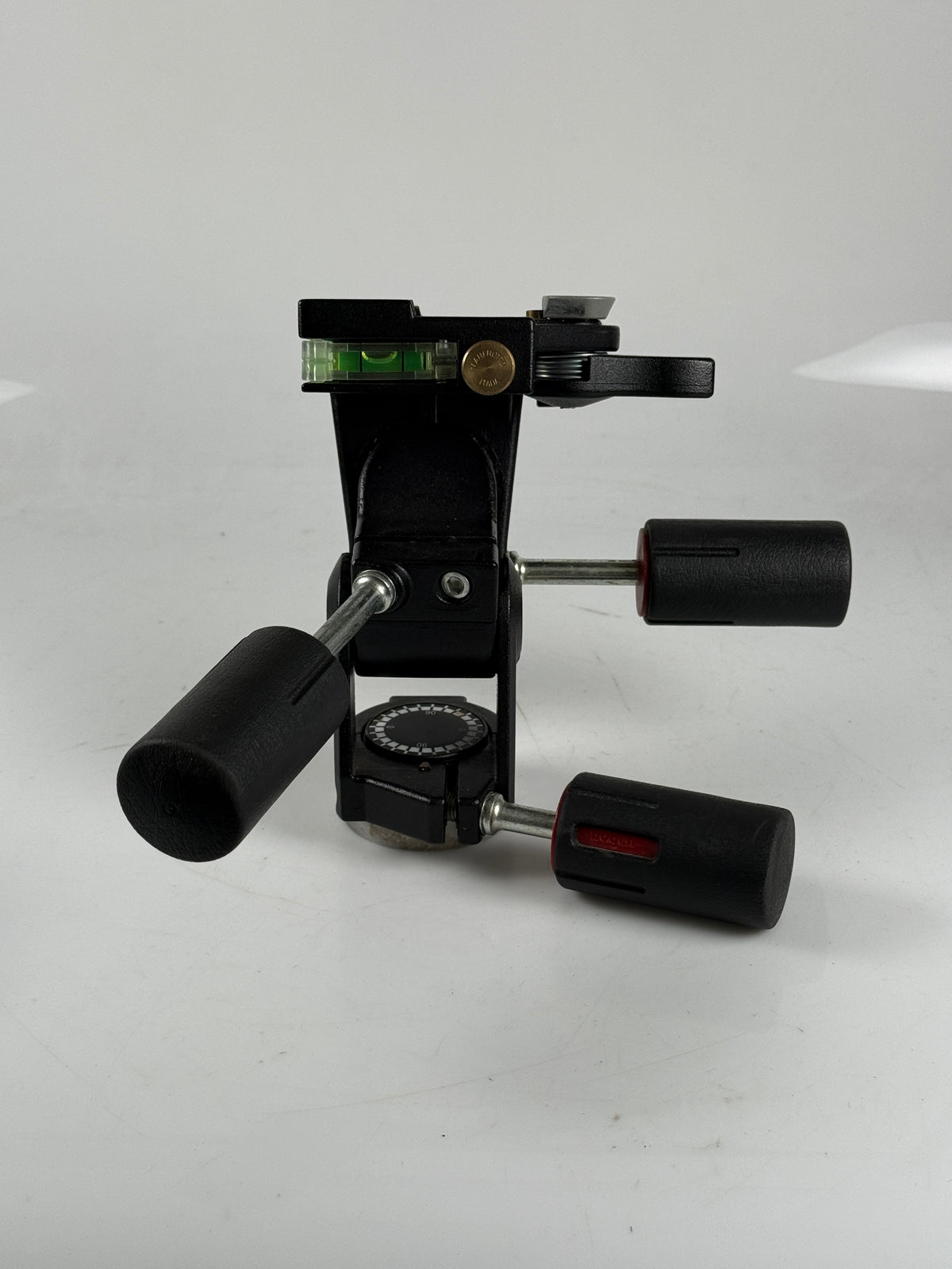 Bogen 3047 Tripod Head, handles