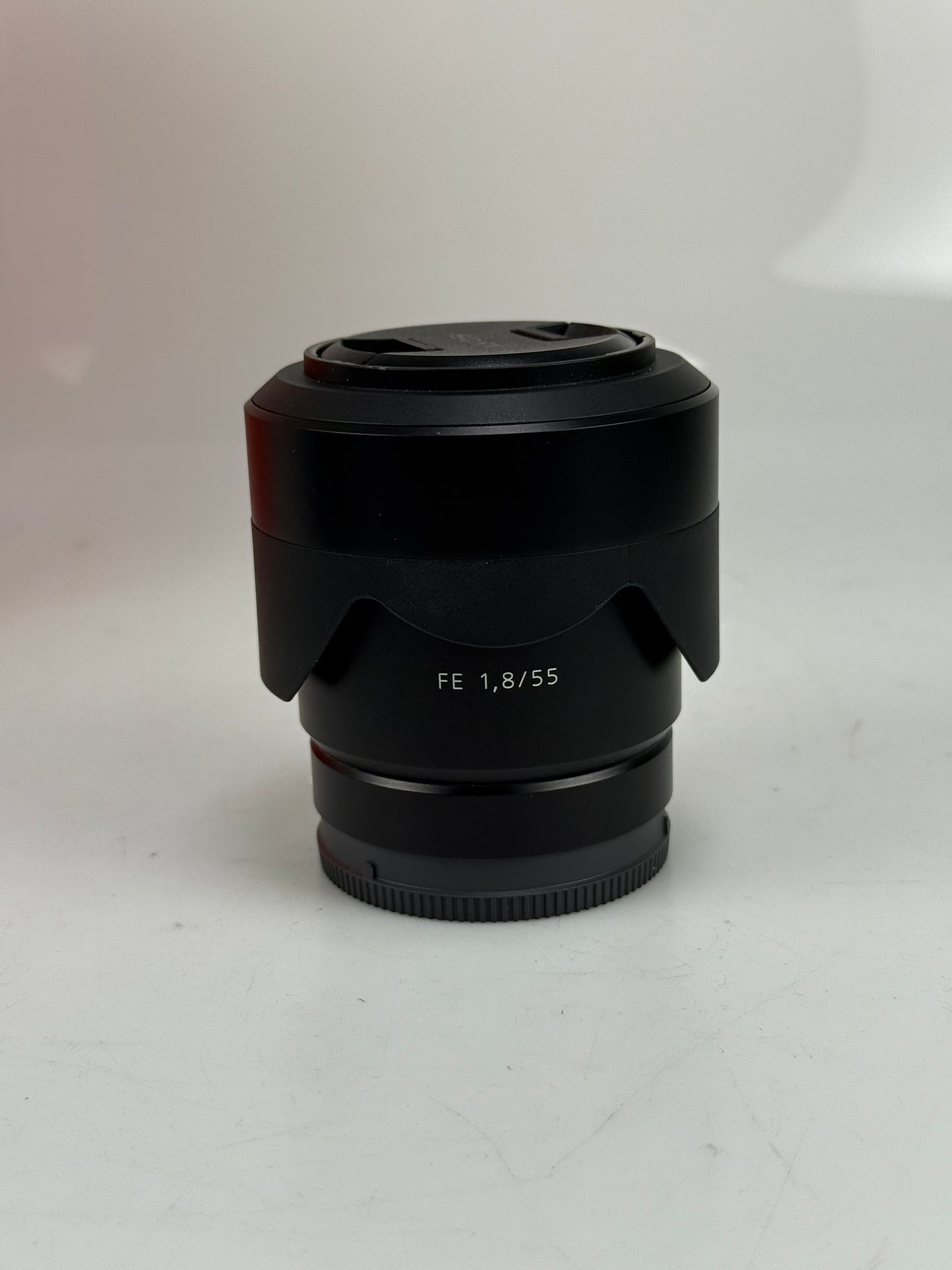 Sony FE E mount Carl Zeiss 55mm f1.8 ZA Sonnar T* lens