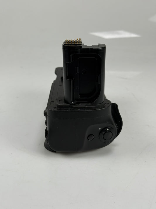 Nikon MB-N12 Power Batter Grip For The Nikon Z8 Camera
