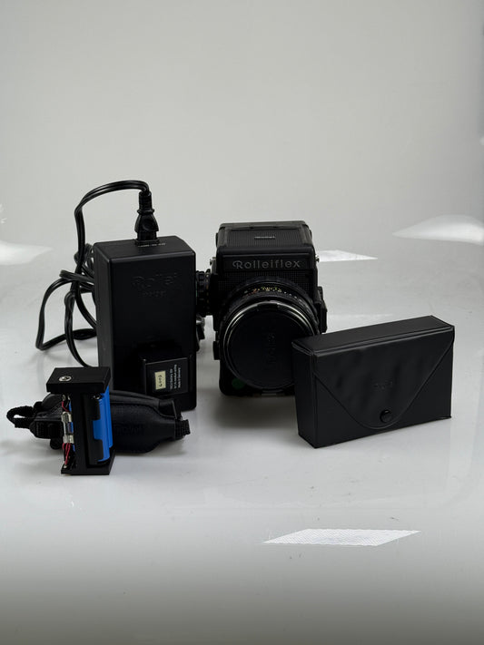 Rolleiflex - 6008 AF Professional Medium Format Film Camera 6x6 body 120 back, 80mm f2.8 lens AF Xenotar