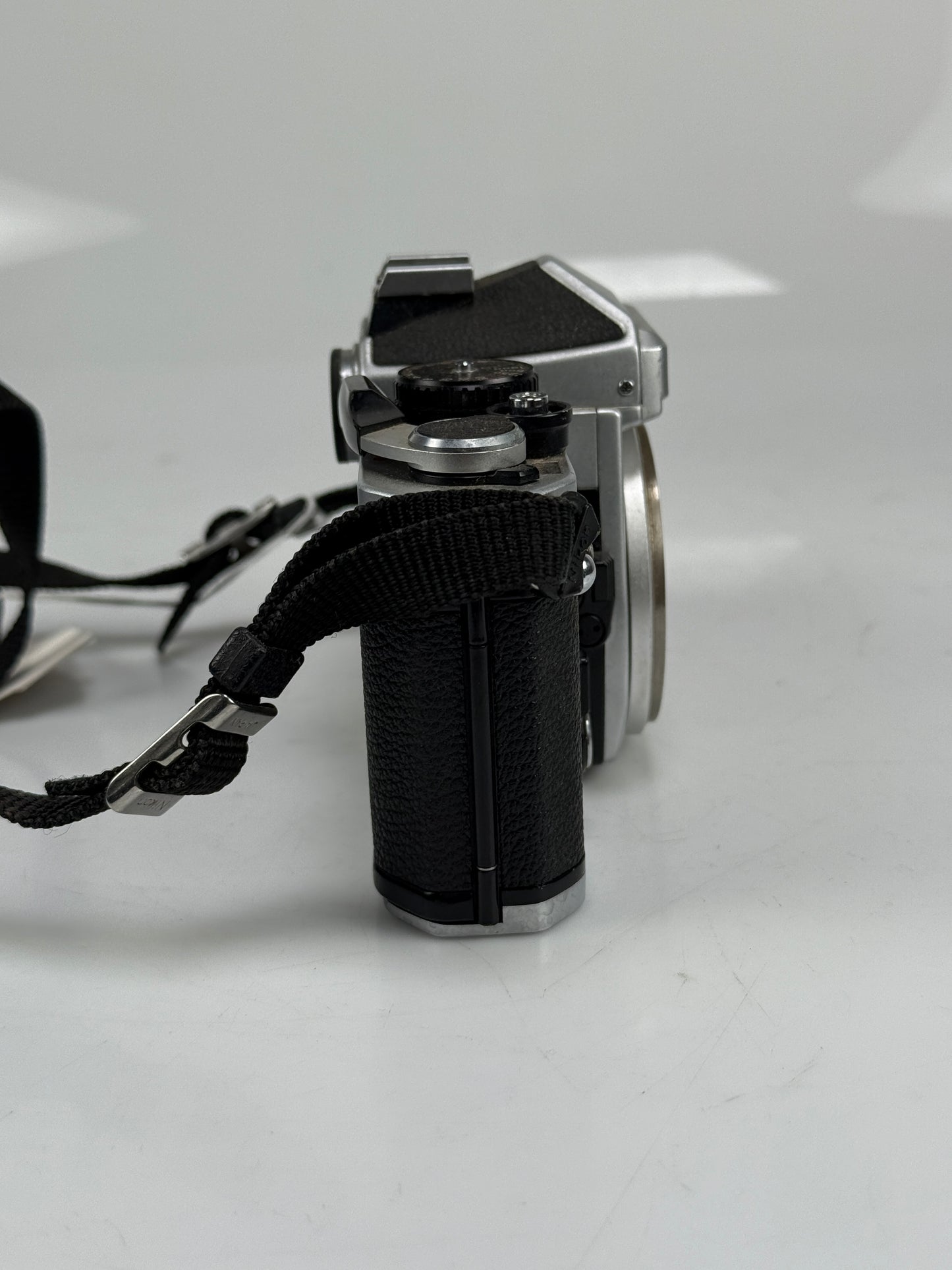Nikon FE Chrome 35mm SLR Film Camera Body
