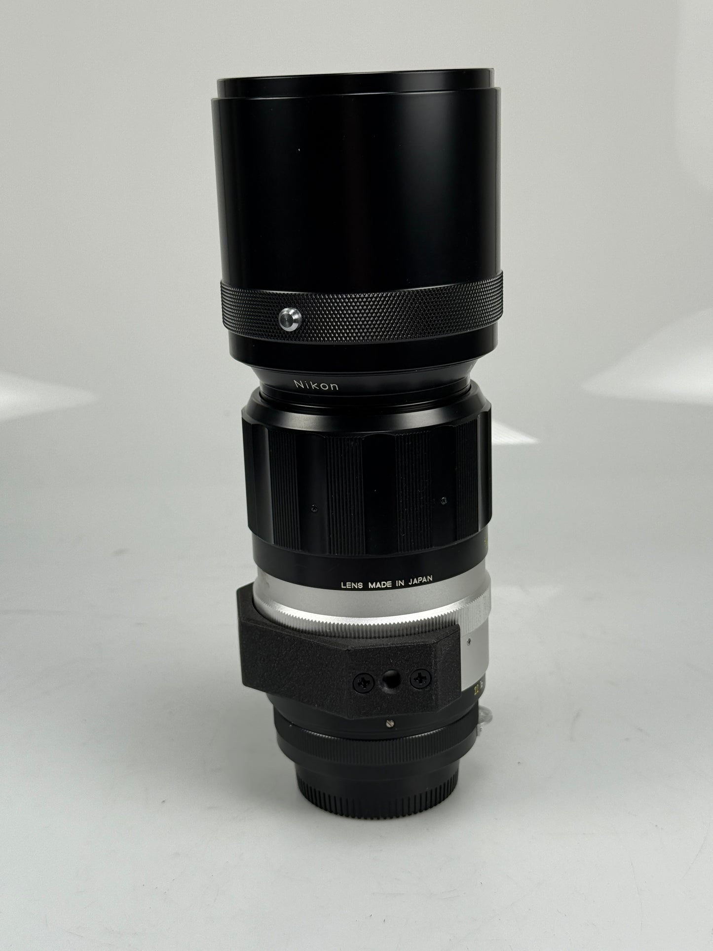 Nikon Non-Ai Nikkor 300mm f4.5 Telephoto Lens