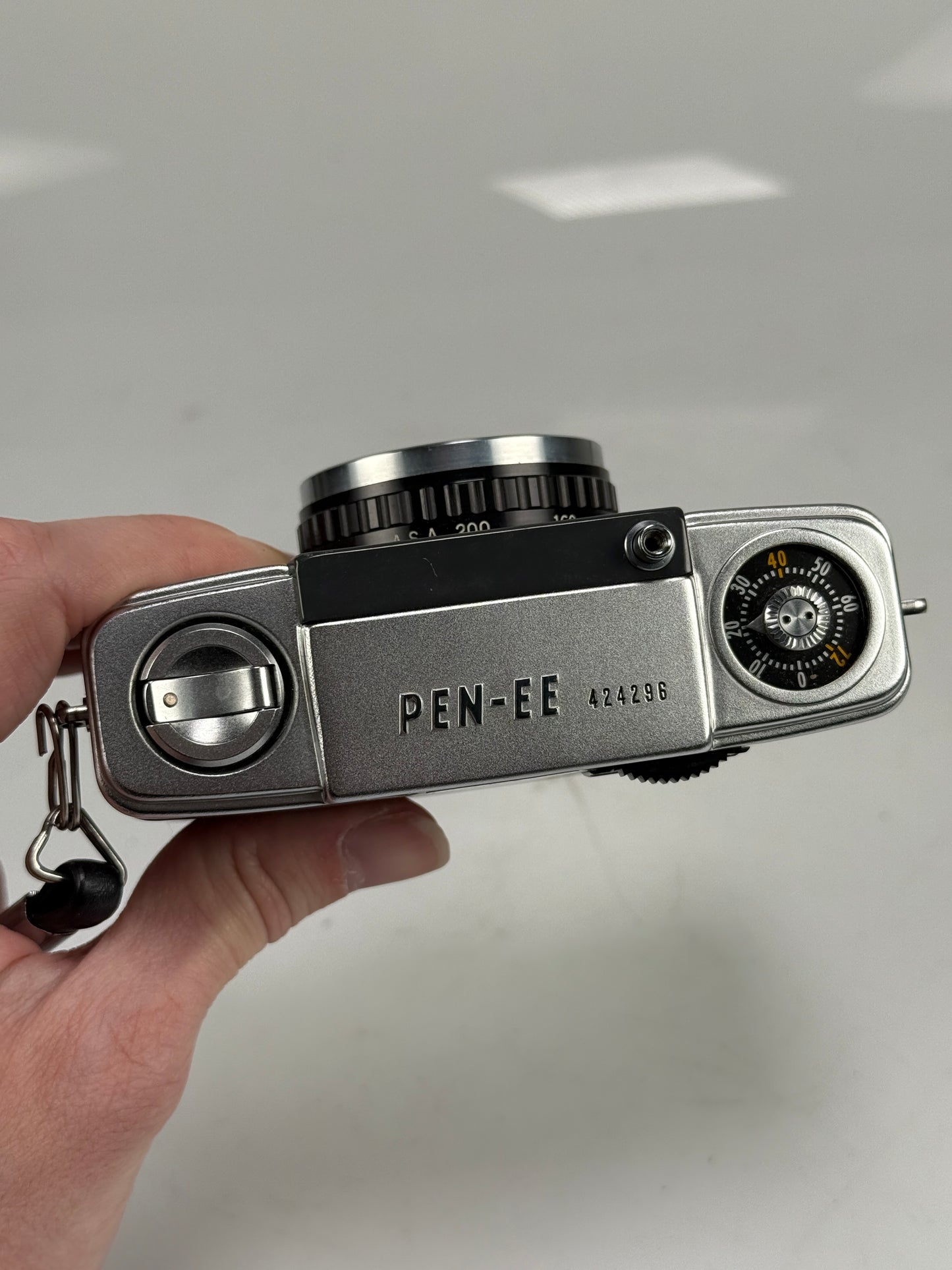 OLYMPUS PEN EE Half Flame Film Camera 2.8cm f3.5