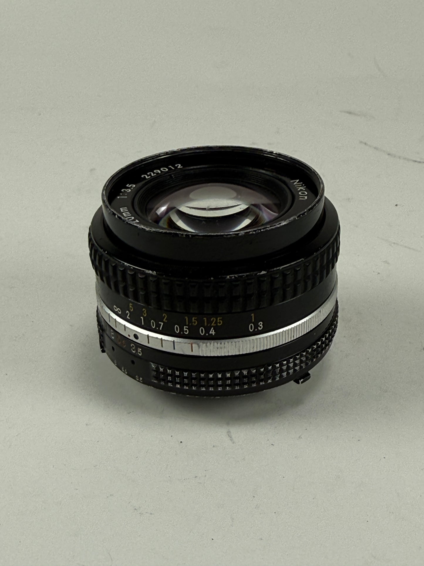 Nikon Nikkor 20mm F4 Ais Manual Focus Lens