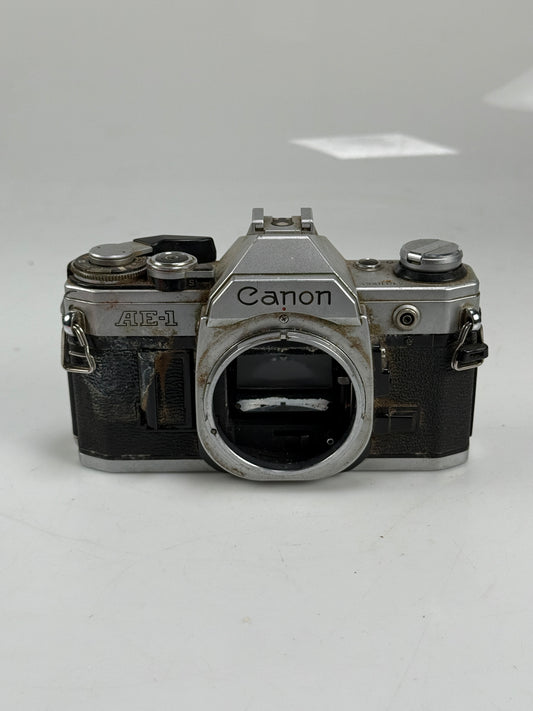 Canon AE-1 AE1 silver chrome 35mm SLR Film Camera Body