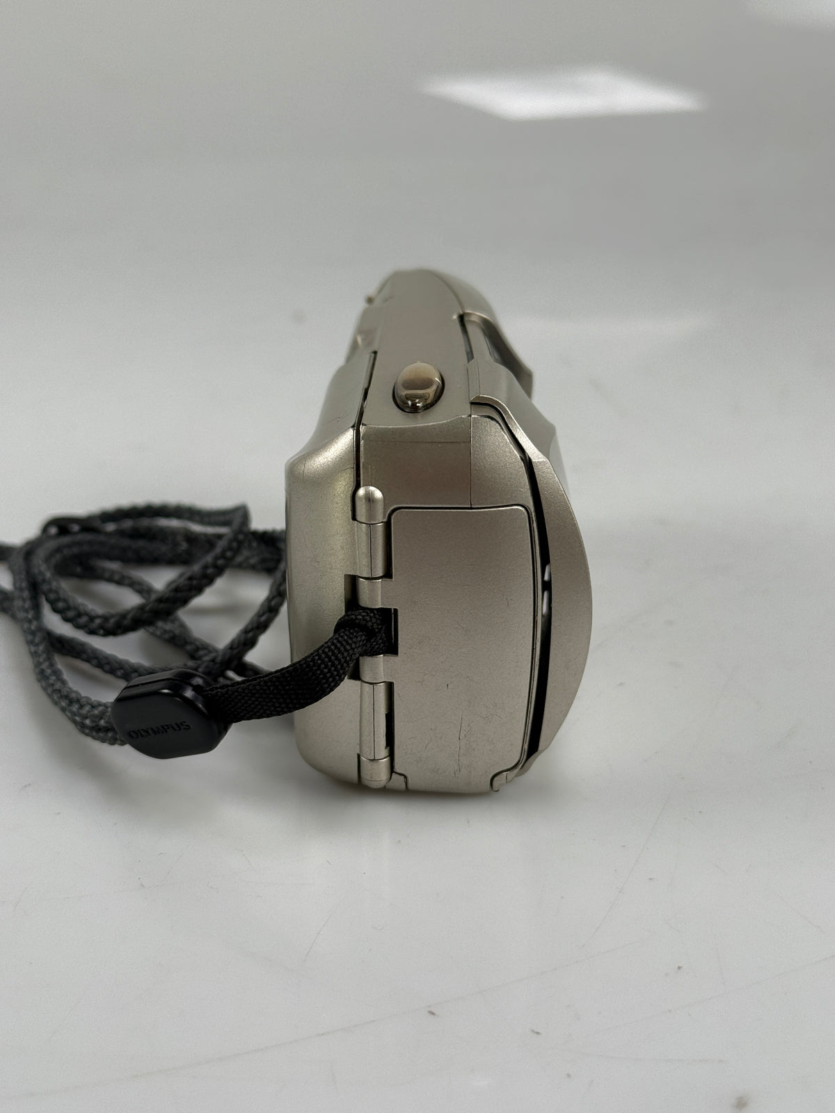 Olympus Stylus Epic DLX MJU II 35mm point and shoot p&s film camera 35mm f2.8 chrome/silver