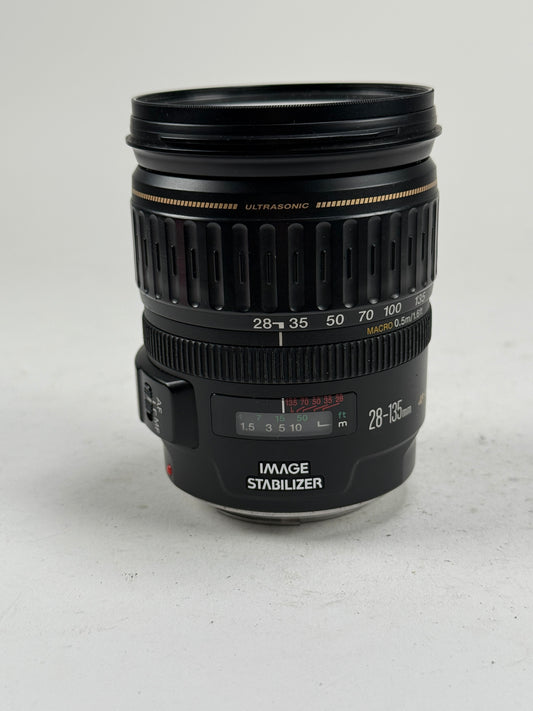 Canon EF 28-135mm f3.5-5.6 IS USM lens