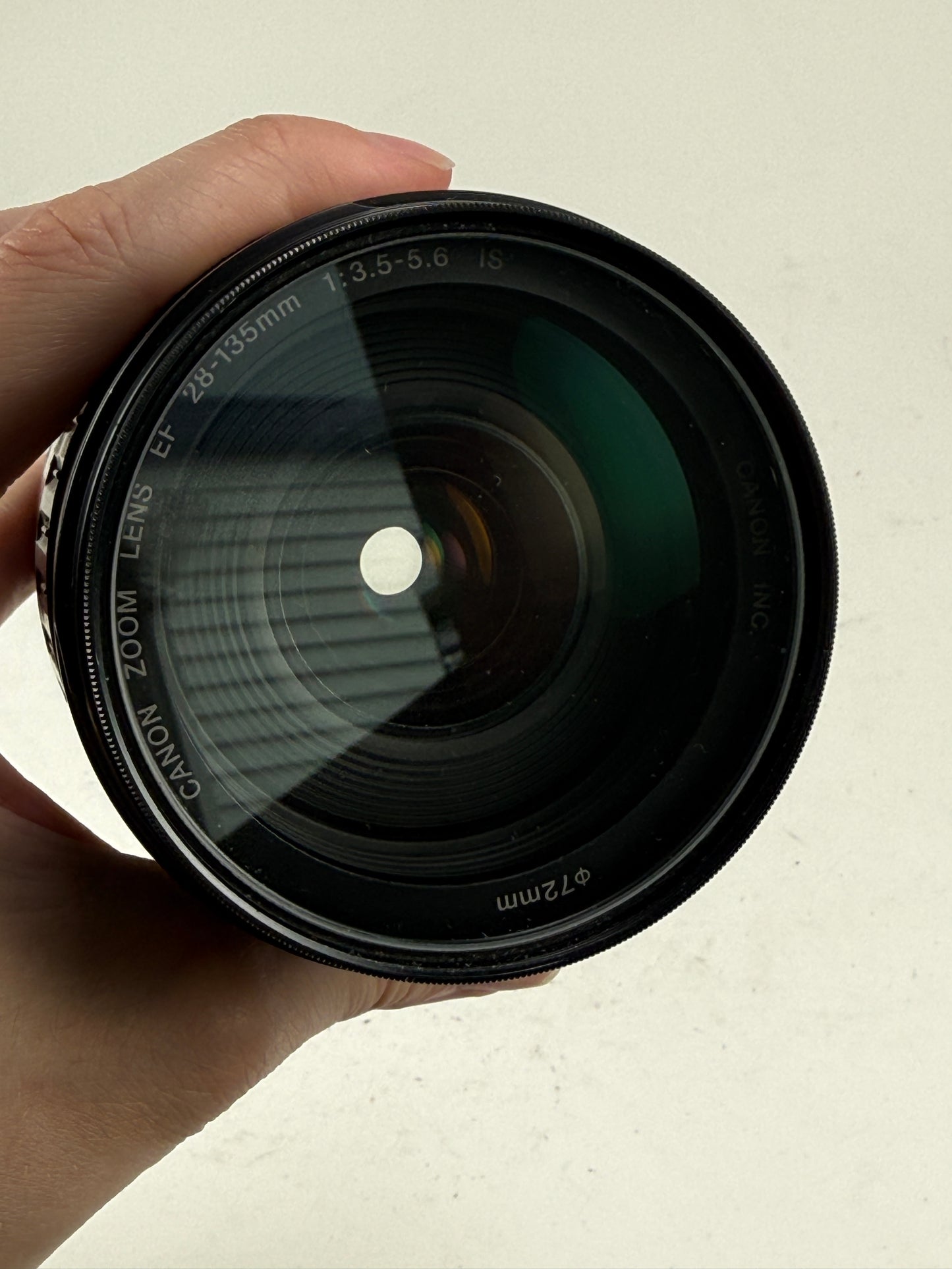Canon EF 28-135mm f3.5-5.6 IS USM lens