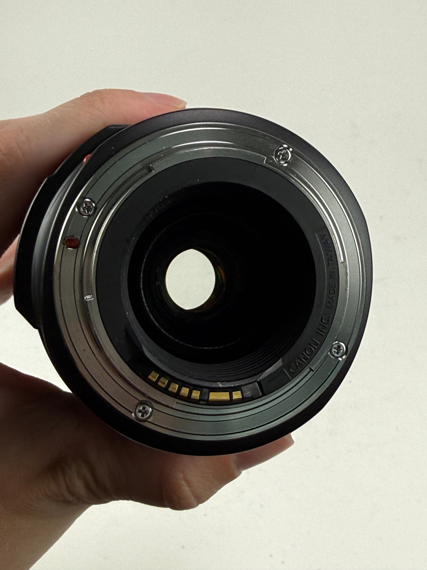 Canon EF 28-135mm f3.5-5.6 IS USM lens