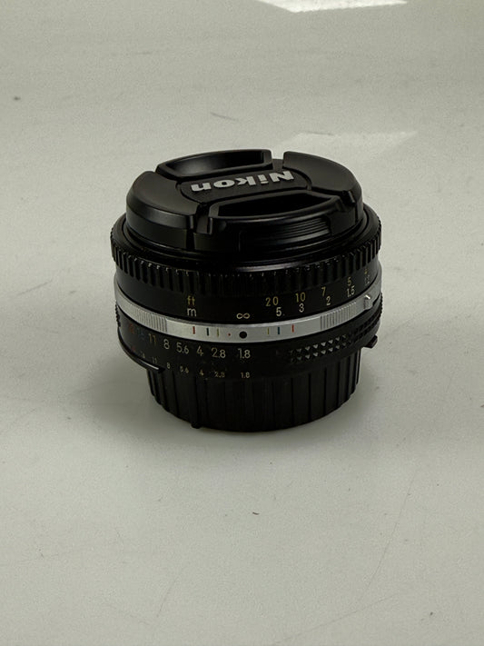 Nikon Nikkor Ai-s AIS 50mm f1.8 Lens Prime Pancake SLR Late