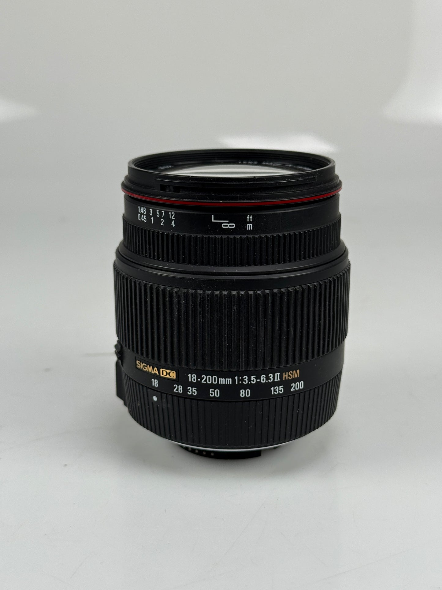 SIGMA DC 18-200mm F3.5-6.3 OS For Nikon F Mount