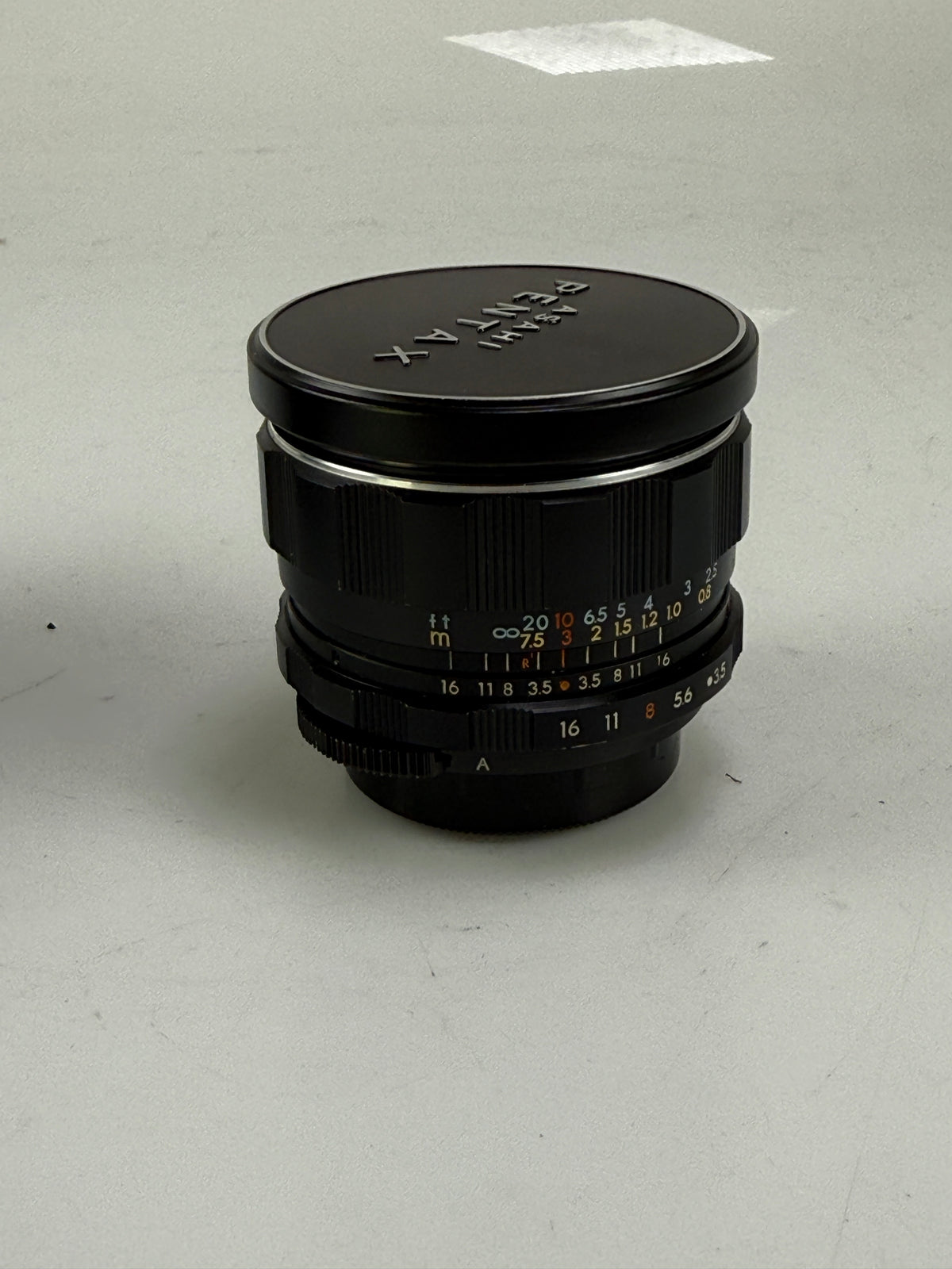 Pentax SMC takumar 28mm f3.5 M42 Wide Angle