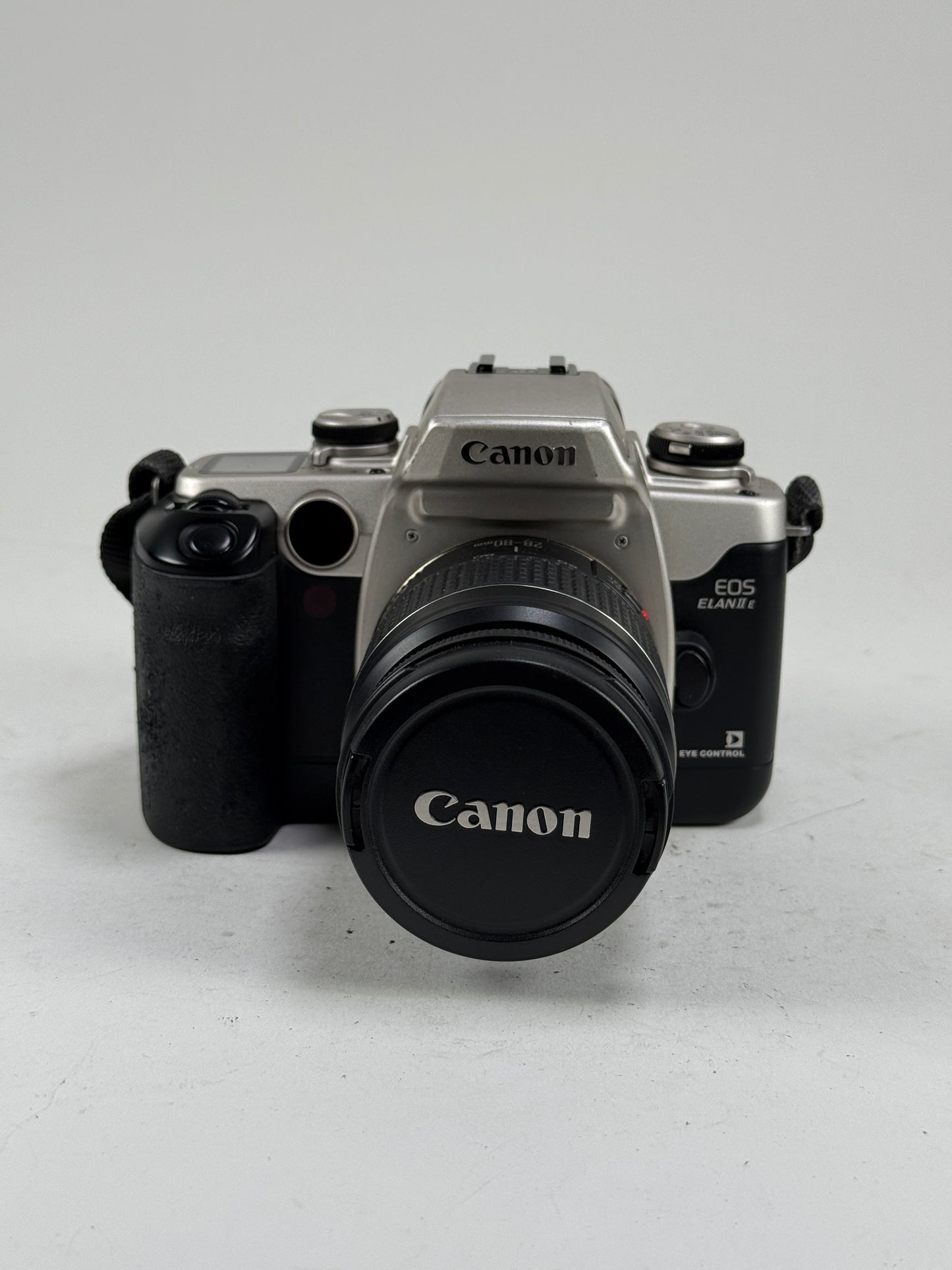 Canon EOS ELAN II Eye Control  Film SLR Camera w/ 28-80mm lens kit