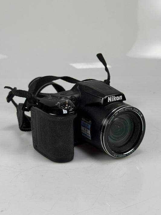 Nikon COOLPIX L840 Point and Shoot