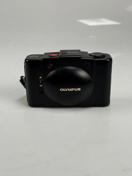 Olympus XA2 35mm Rangefinder Camera 35mm f3.5