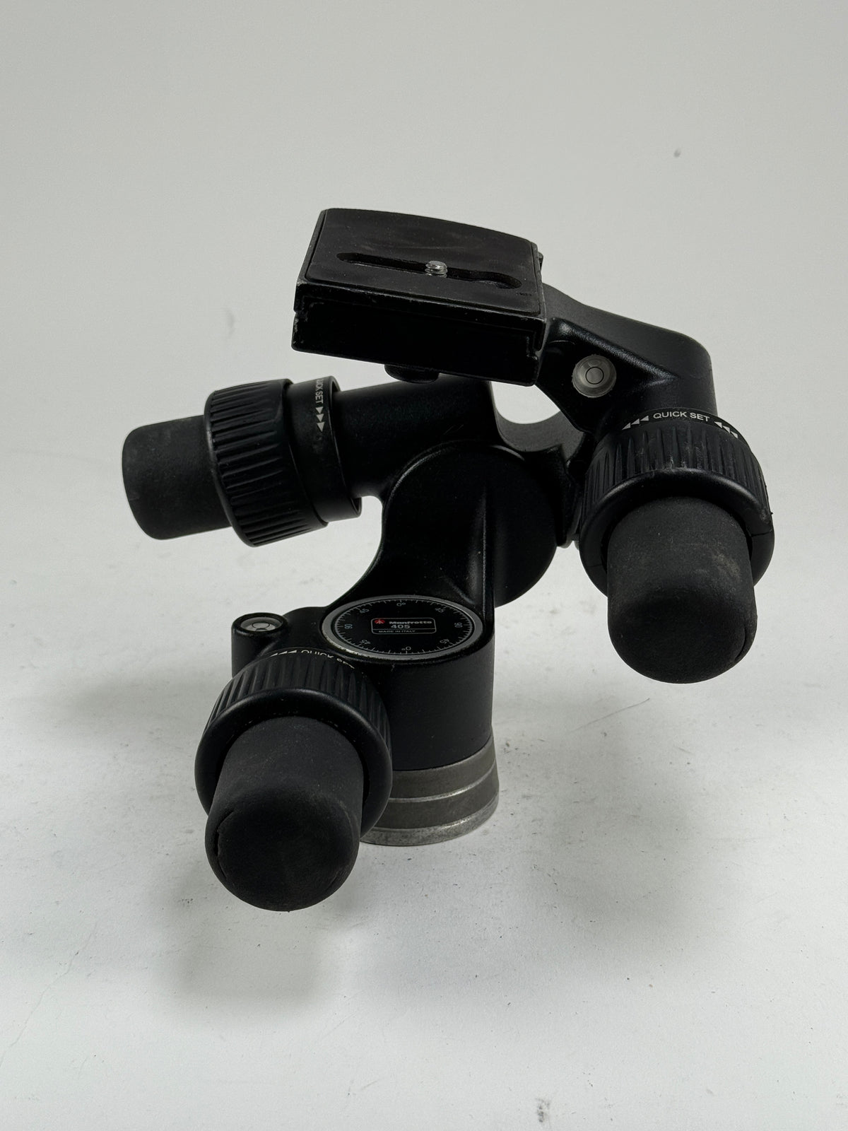 Manfrotto 405 3-Way Geared Pan-and-Tilt tripod Head