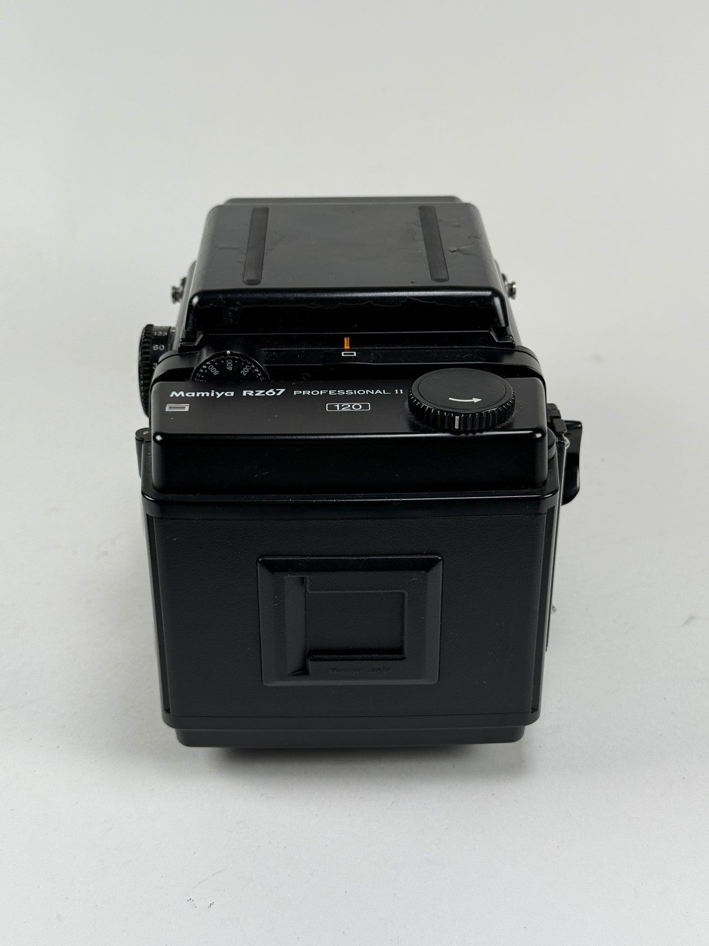 Mamiya RZ67 Pro Body + Sekor Z 110mm f2.8 Lens 120 Film Back