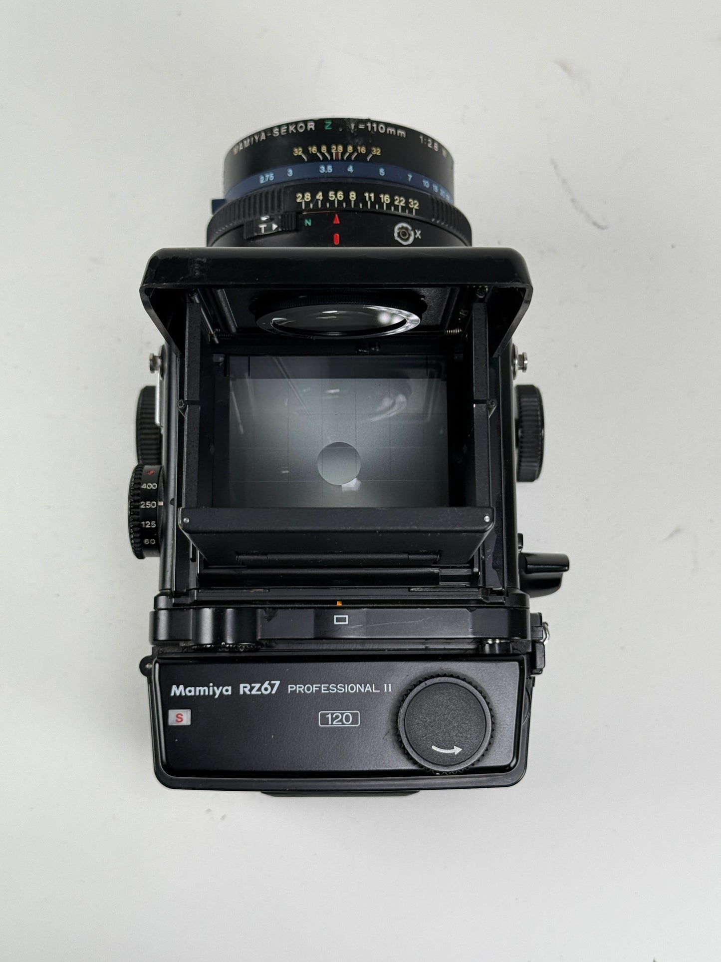 Mamiya RZ67 Pro Body + Sekor Z 110mm f2.8 Lens 120 Film Back