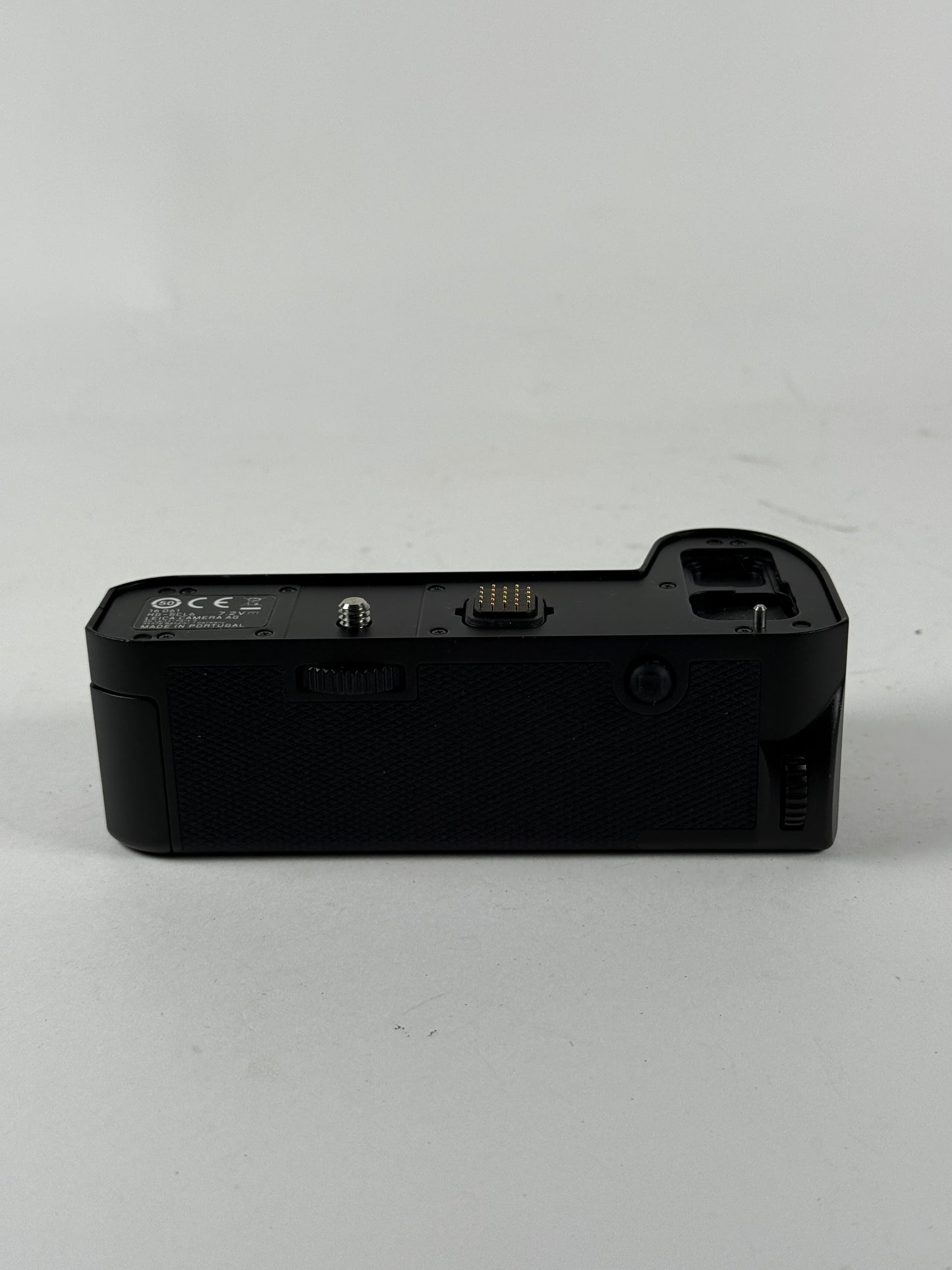 Leica HG-SCL6 Multi-Function Handgrip for SL2 16061