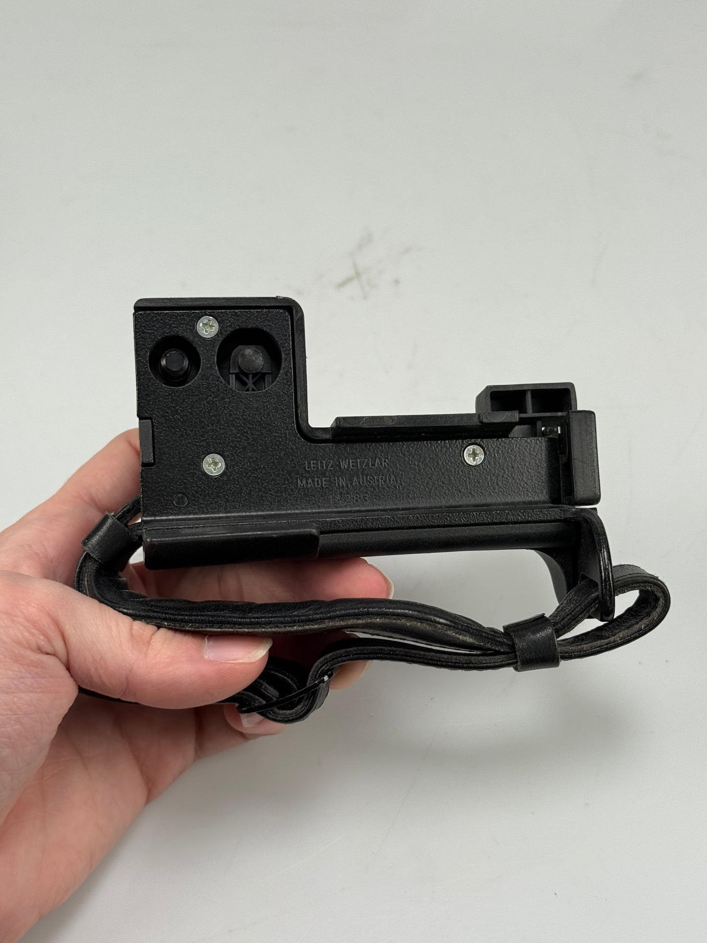 Leitz Wetzlar Leica Handle 14283 Engine Winder MD-R4 MD-R4