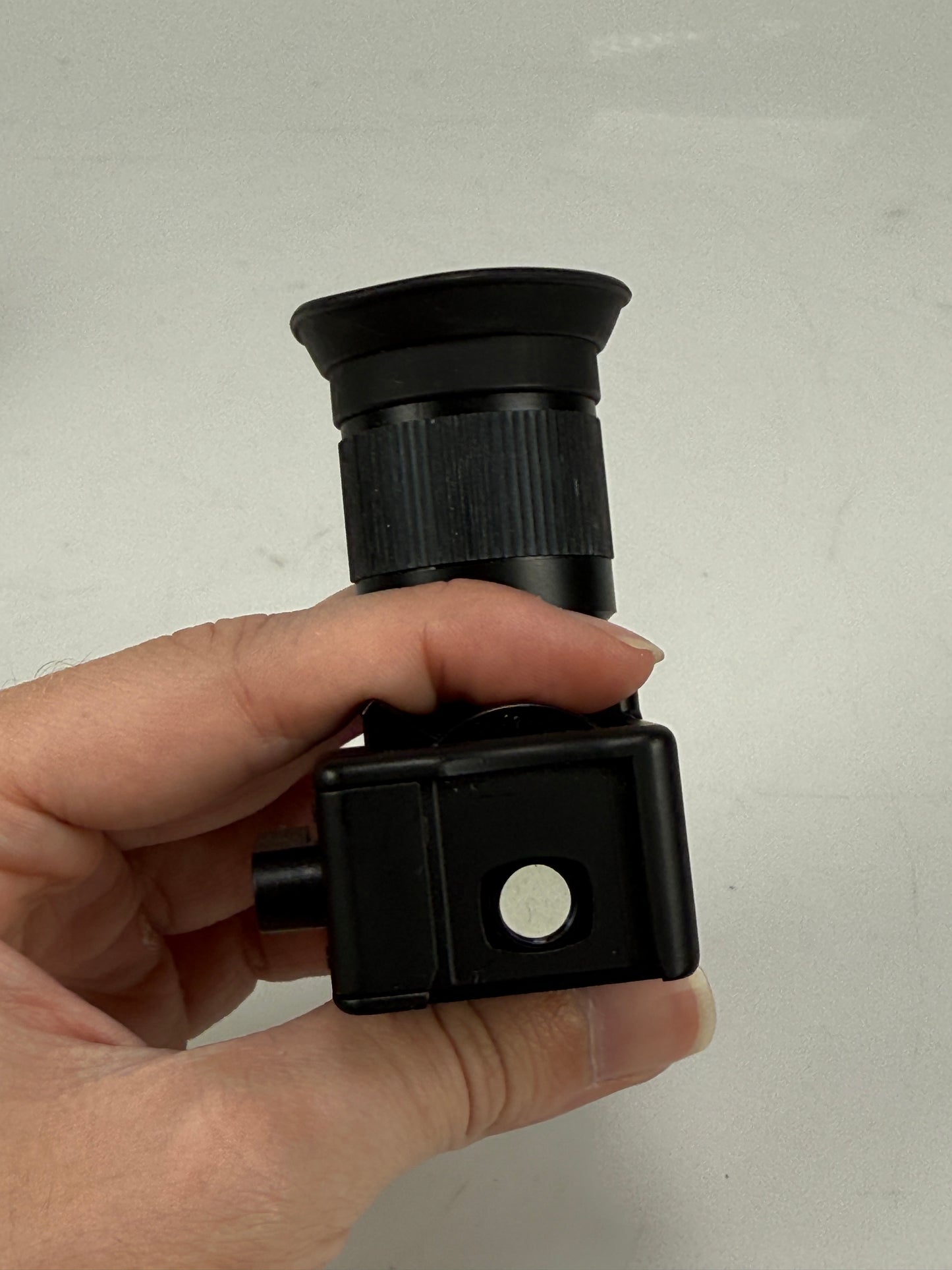 LEICA ORIGINAL 14300 ANGLE VIEWFINDER FOR R CAMERA