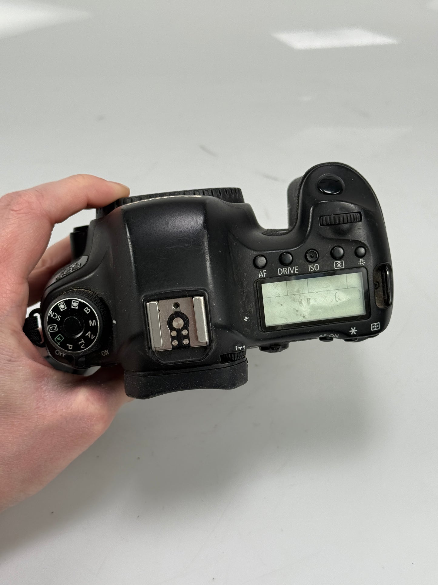 Canon EOS 6D 20.2MP Digital SLR Camera Body
