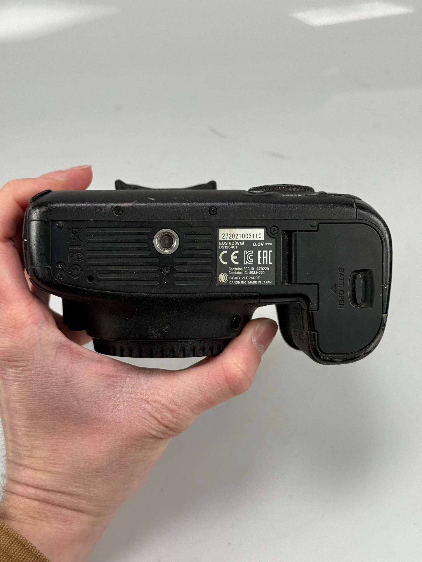 Canon EOS 6D 20.2MP Digital SLR Camera Body